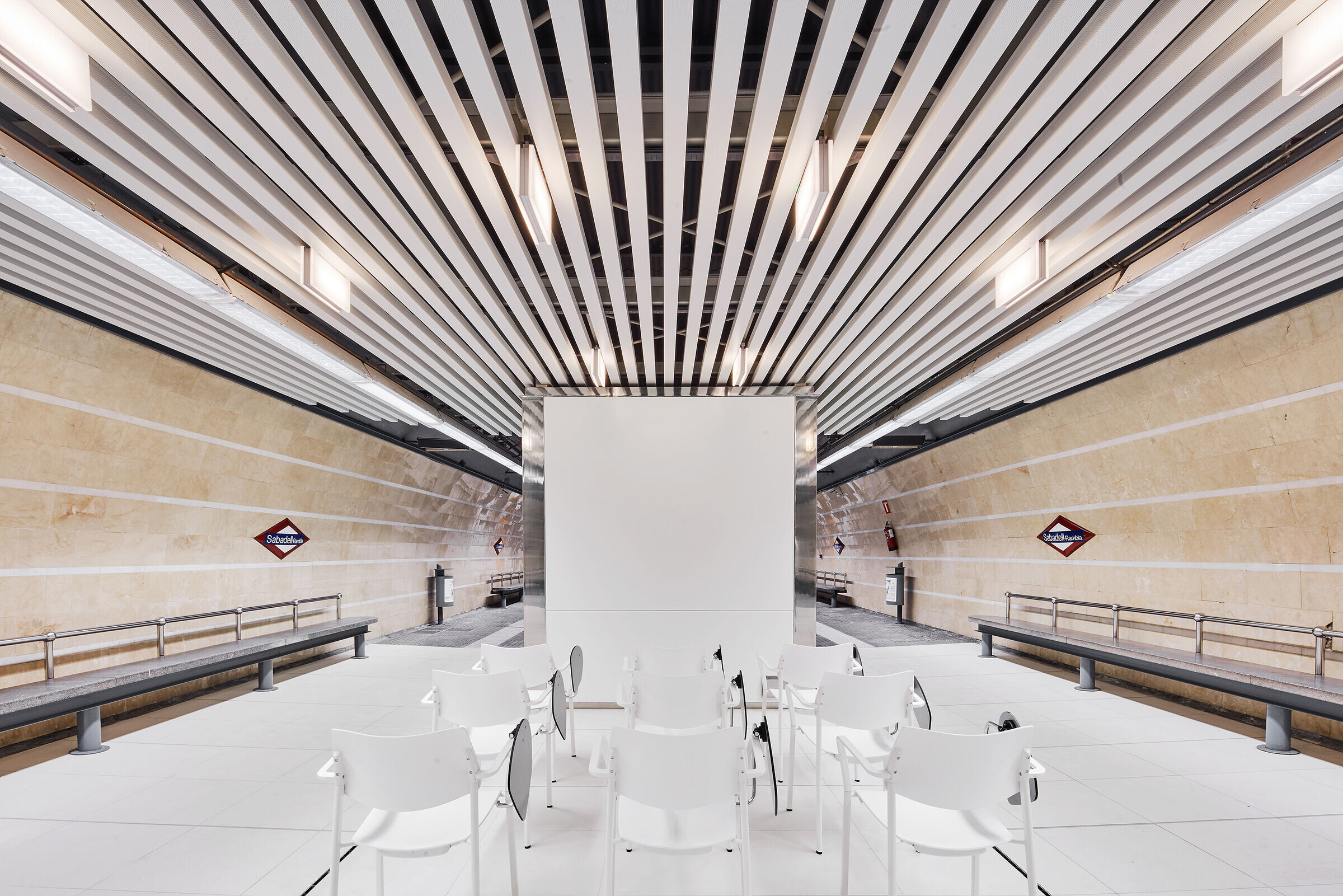 https://archello.com/story/103197/attachments/photos-videos/7 photo_credit José Hevia