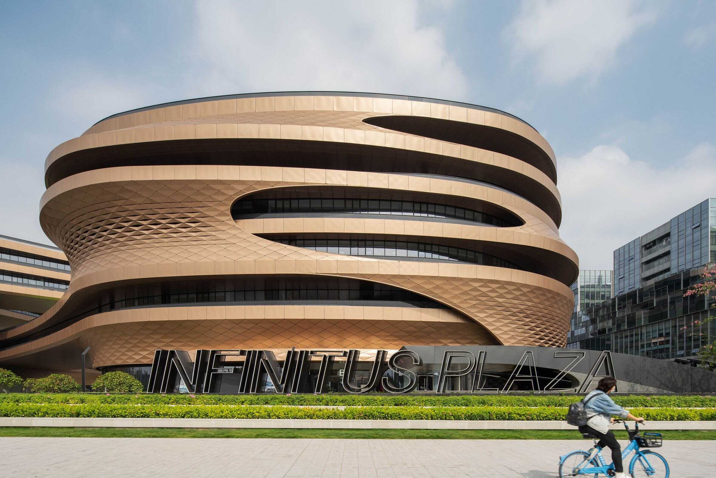 https://archello.com/story/42951/attachments/photos-videos/8 photo_credit Liang Xue