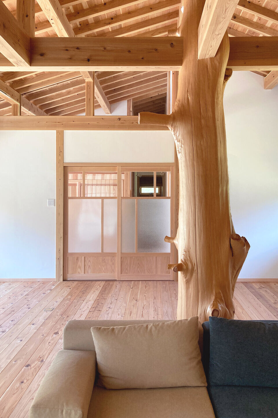 https://archello.com/story/103413/attachments/photos-videos/9