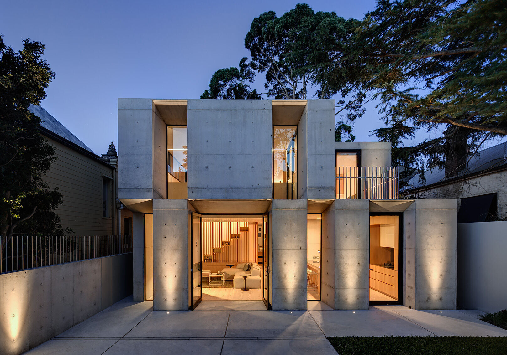 photo_credit Glebe House by NOBBS RADFORD ARCHITECTS - © Murray Fredericks