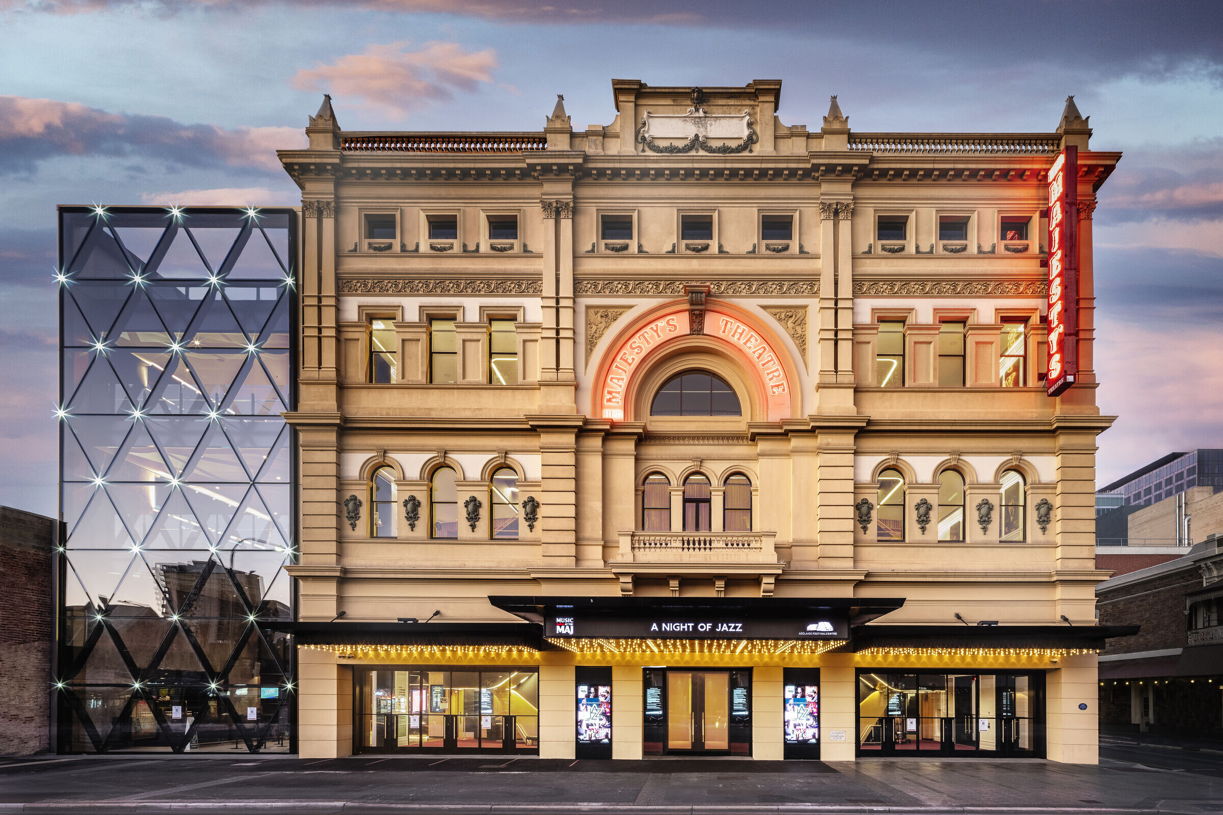 photo_credit Her Majesty's Theatre by Cox Architecture - © Chris Oaten