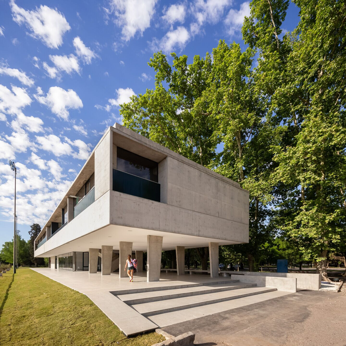 https://archello.com/story/103653/attachments/photos-videos/6 photo_credit Ramiro Sosa