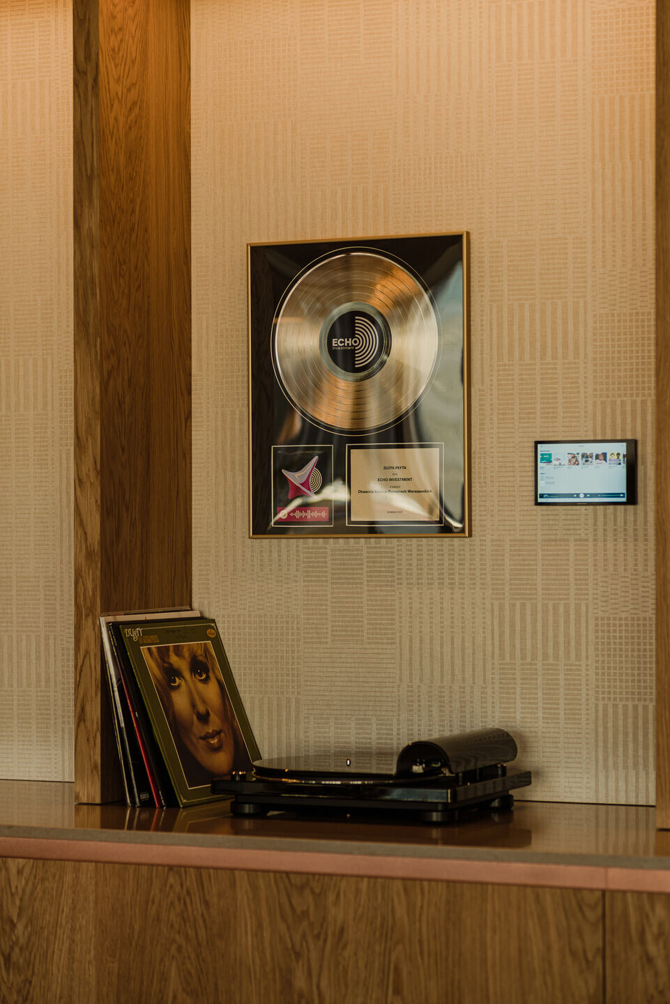 https://archello.com/story/103686/attachments/photos-videos/15 photo_credit Studio Pion