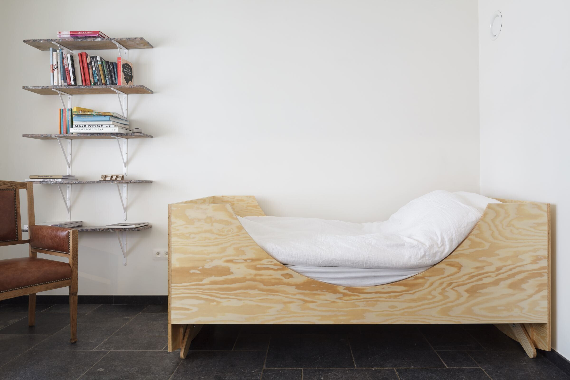 https://archello.com/story/103733/attachments/photos-videos/14 photo_credit Stijn Bollaert