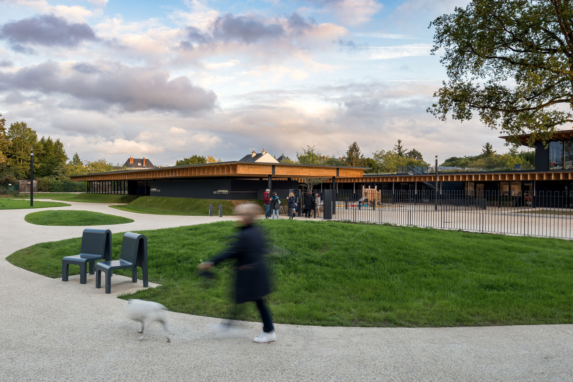 https://archello.com/story/103773/attachments/photos-videos/10 photo_credit Jean-François Tremege