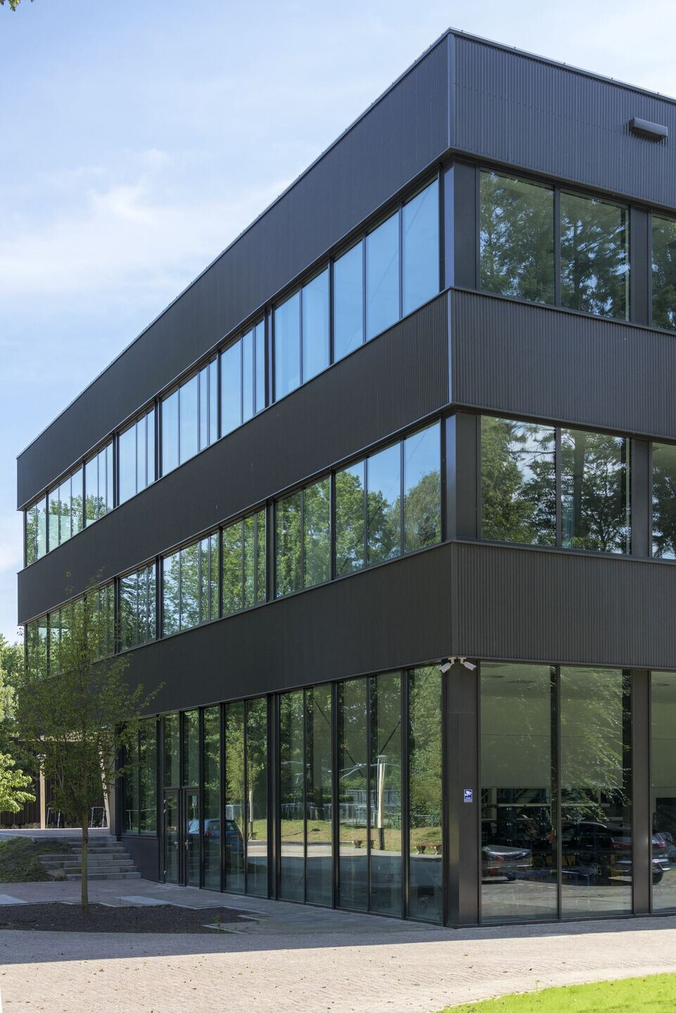 https://archello.com/story/103879/attachments/photos-videos/11 photo_credit DIrk Verwoerd Architectural Photography