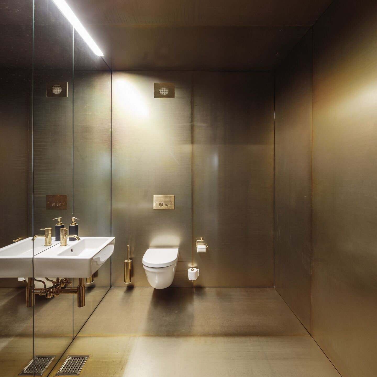 https://archello.com/story/103945/attachments/photos-videos/15 photo_credit Rasmus Hjortshõj