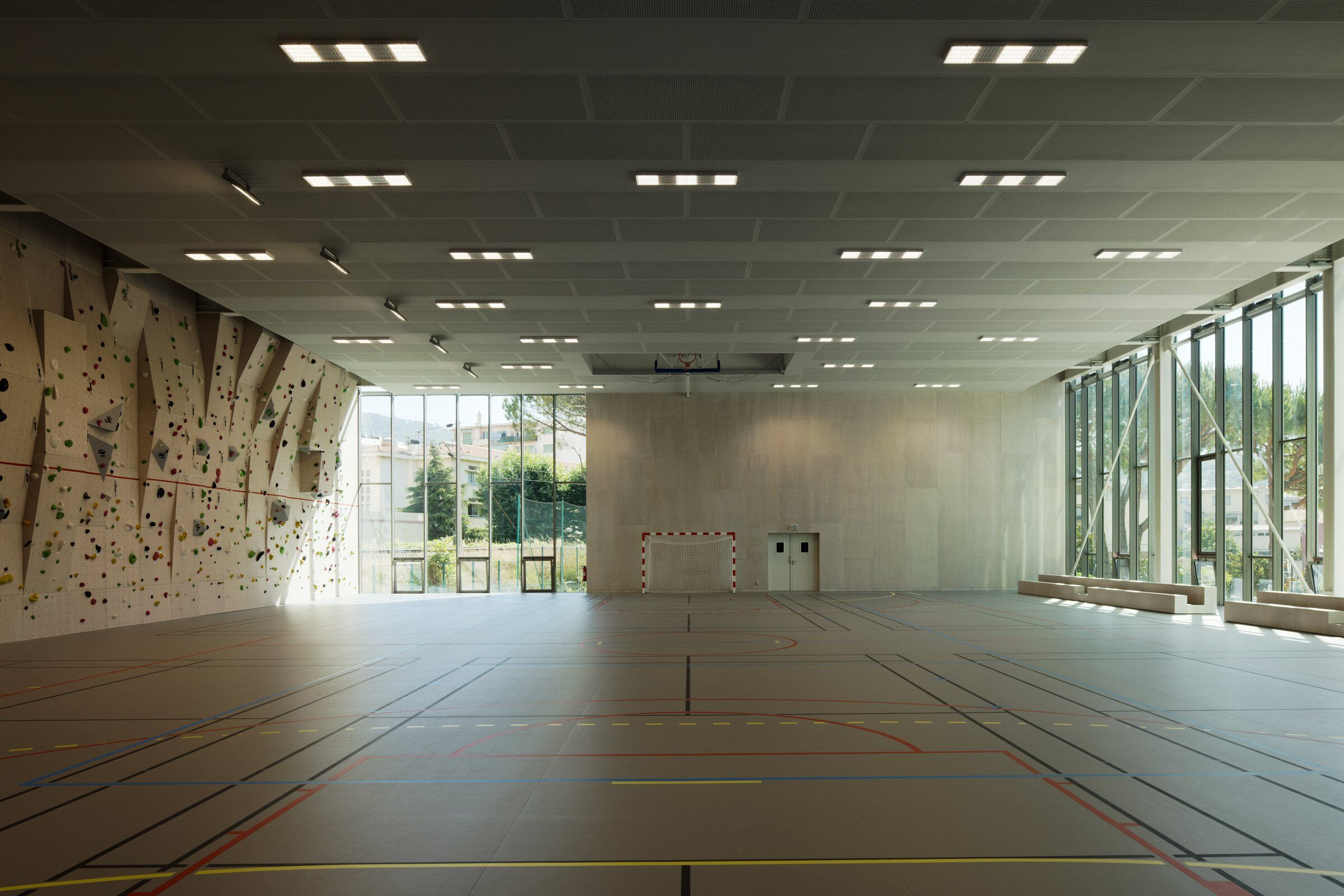 https://archello.com/story/103932/attachments/photos-videos/21 photo_credit Takuji Shimmura