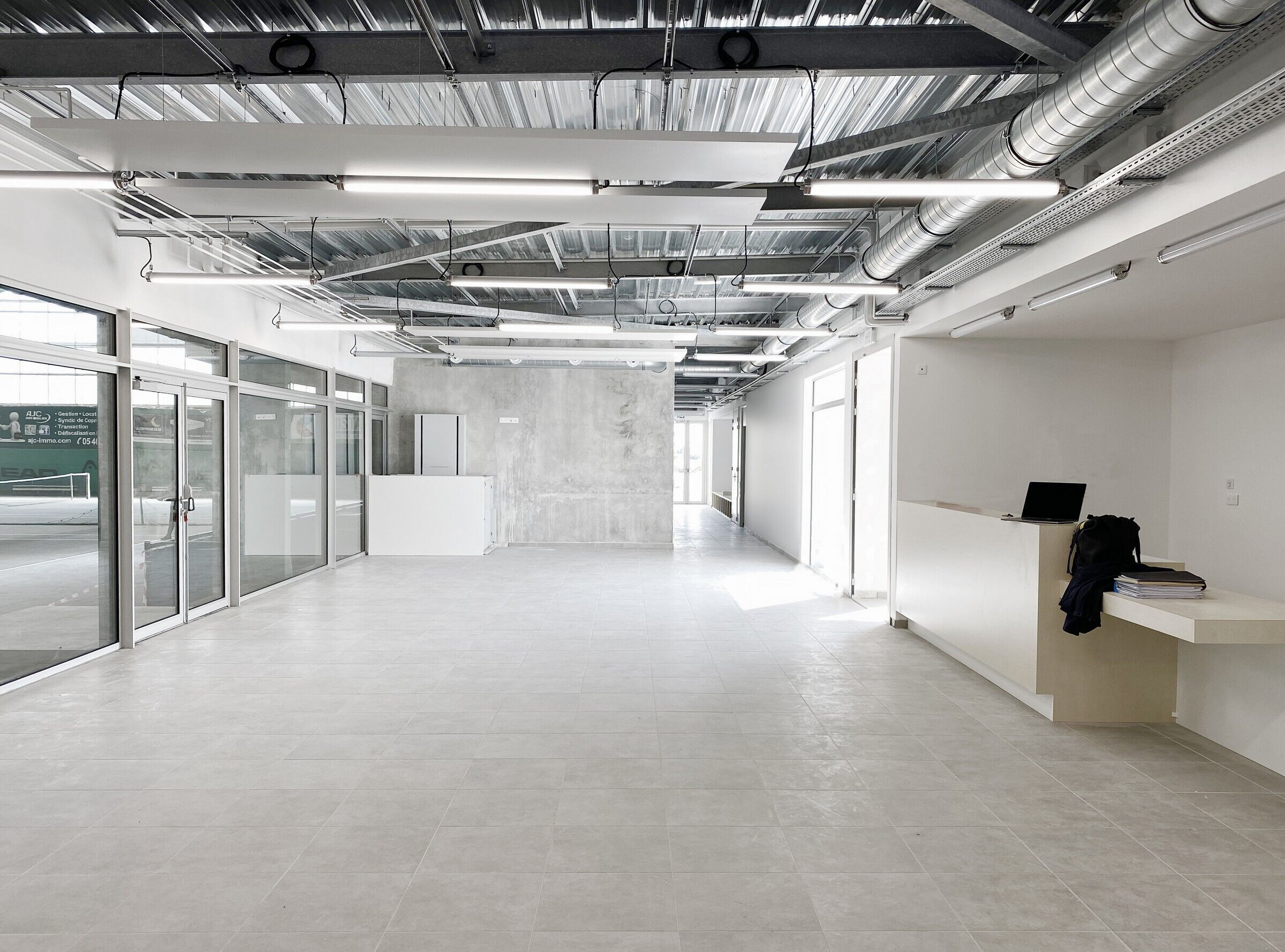 https://archello.com/story/104003/attachments/photos-videos/10 photo_credit Courtesy of Thibaudeau Architecte