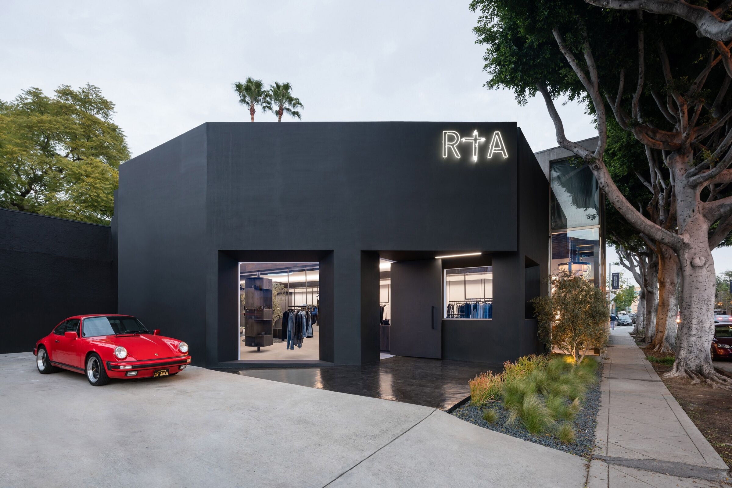 photo_credit Dream-Like Space by Dan Brunn Architecture - © Brandon Shigeta photo_credit Dream-Like Space by Dan Brunn Architecture - © Brandon Shigeta