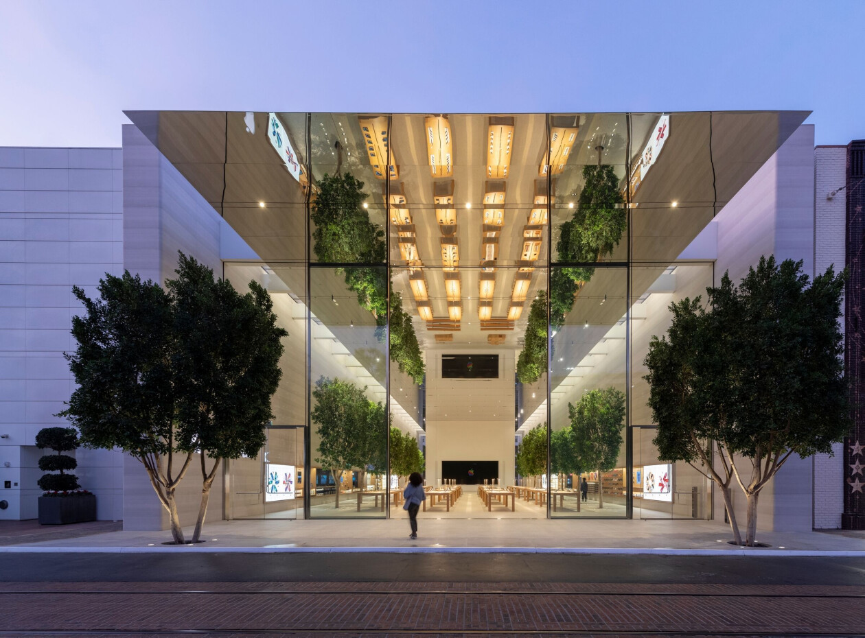 Apple at the Grove by Foster + Partners embraces the progressive spirit of Los Angeles