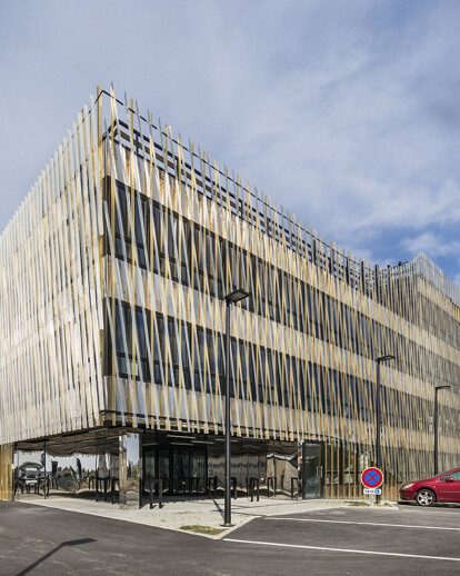 Laval - Innovative Office Building – La Licorne