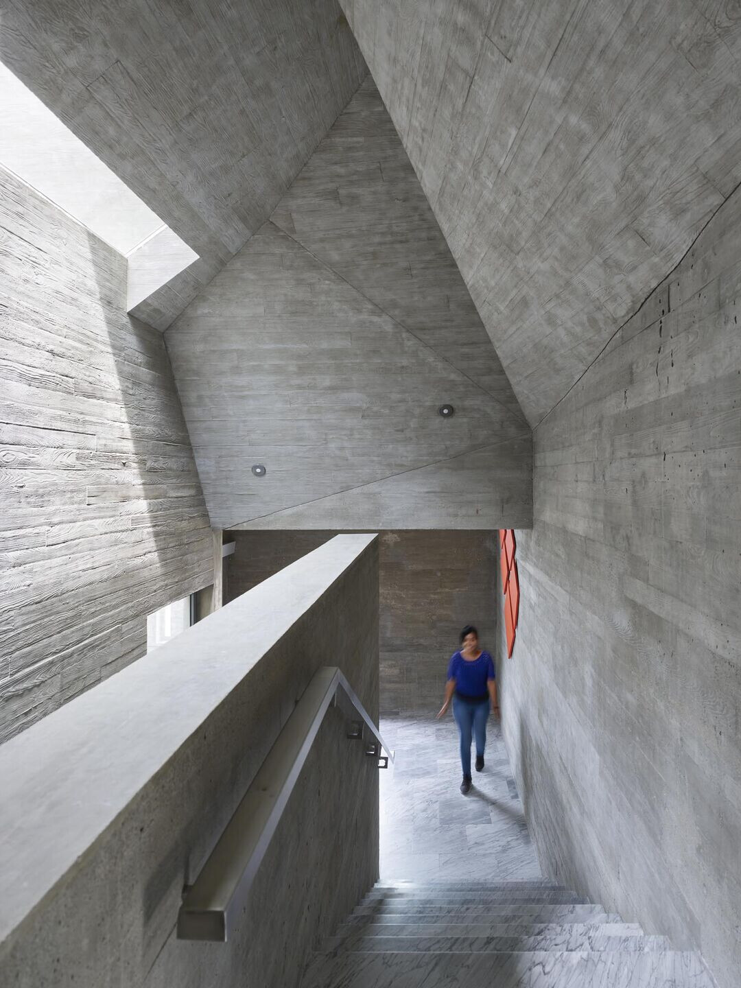 https://archello.com/story/104401/attachments/photos-videos/5 photo_credit Roland Halbe