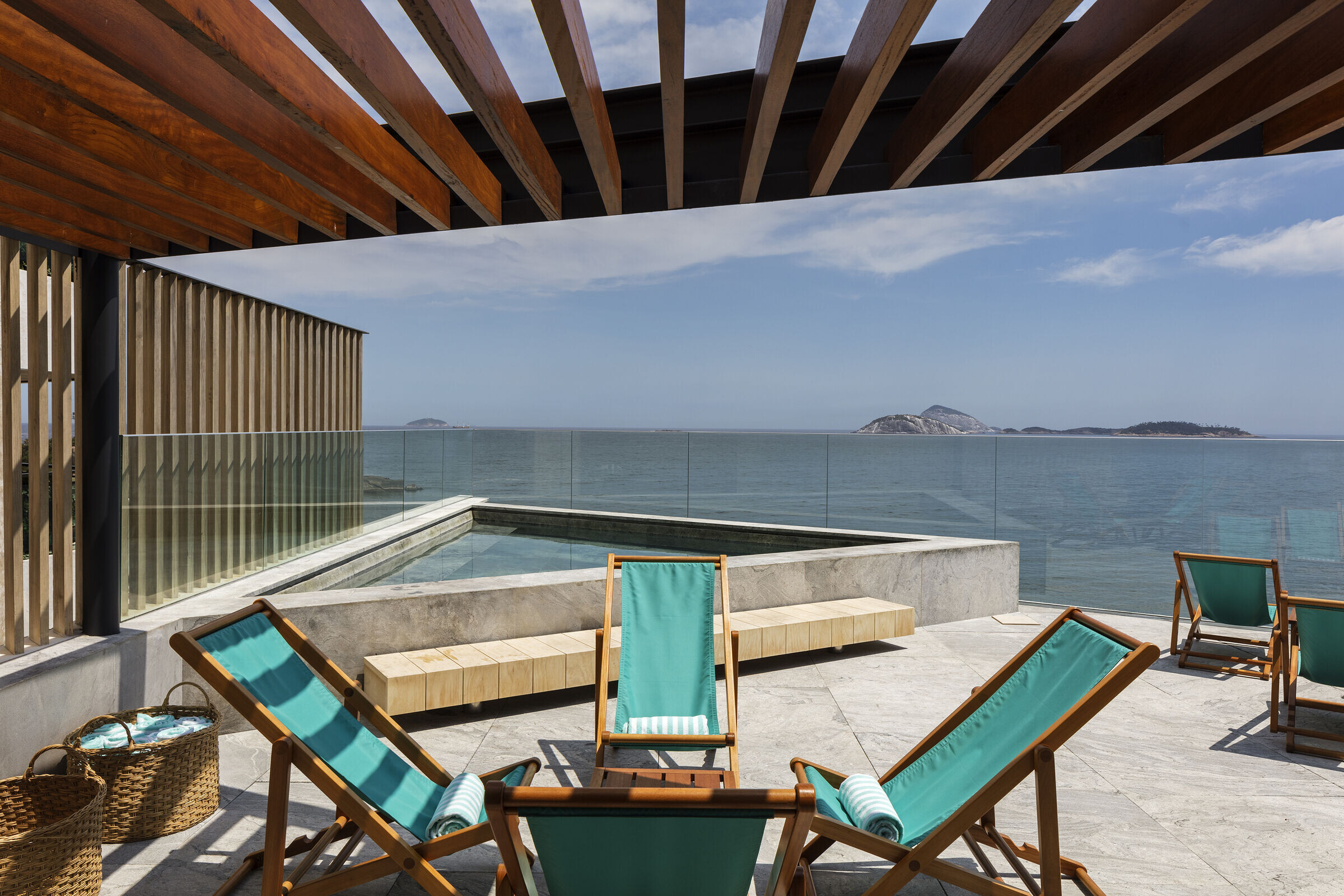 https://archello.com/story/104577/attachments/photos-videos/6 photo_credit Leonardo Finotti