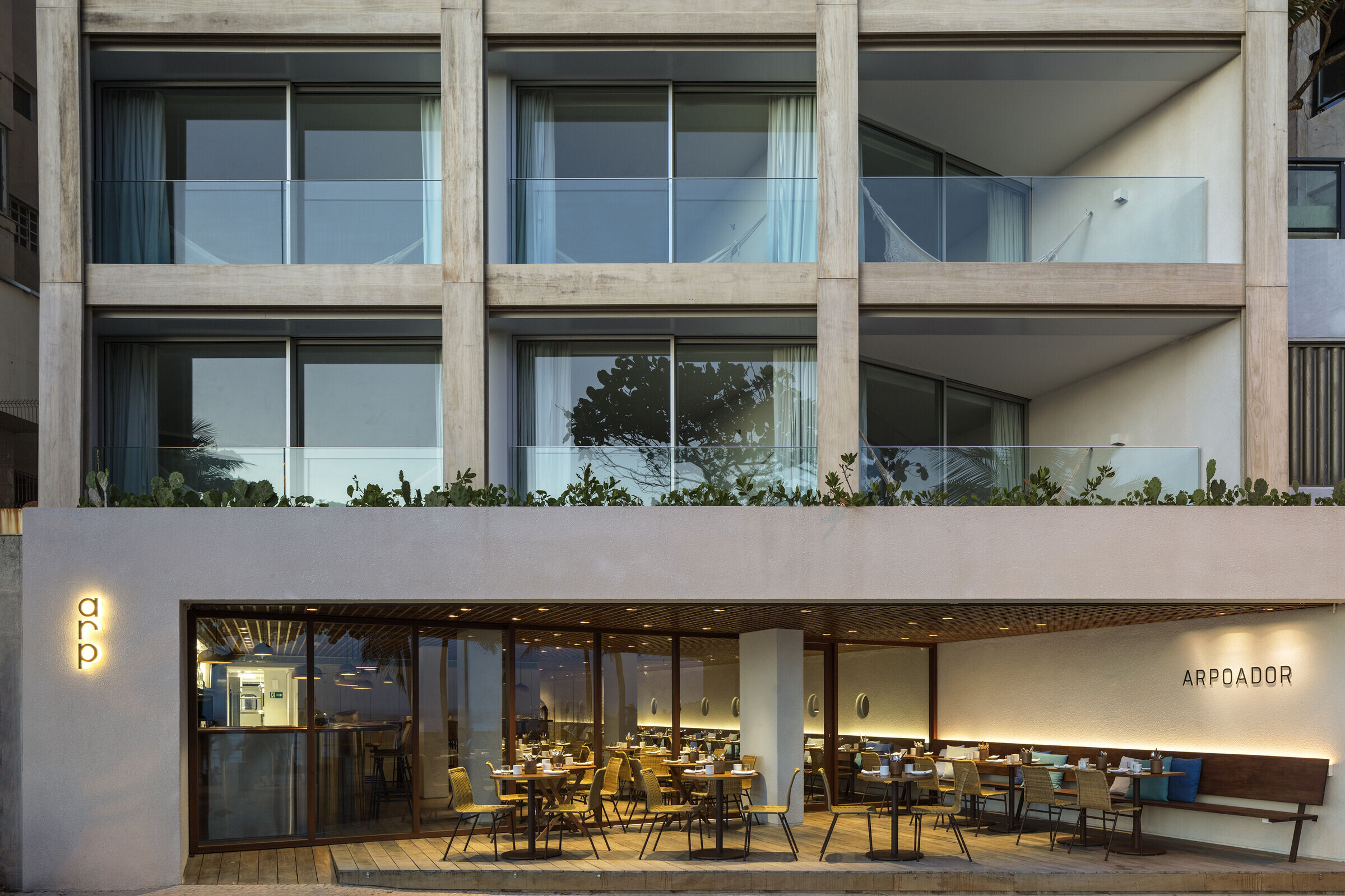 https://archello.com/story/104577/attachments/photos-videos/2 photo_credit Leonardo Finotti