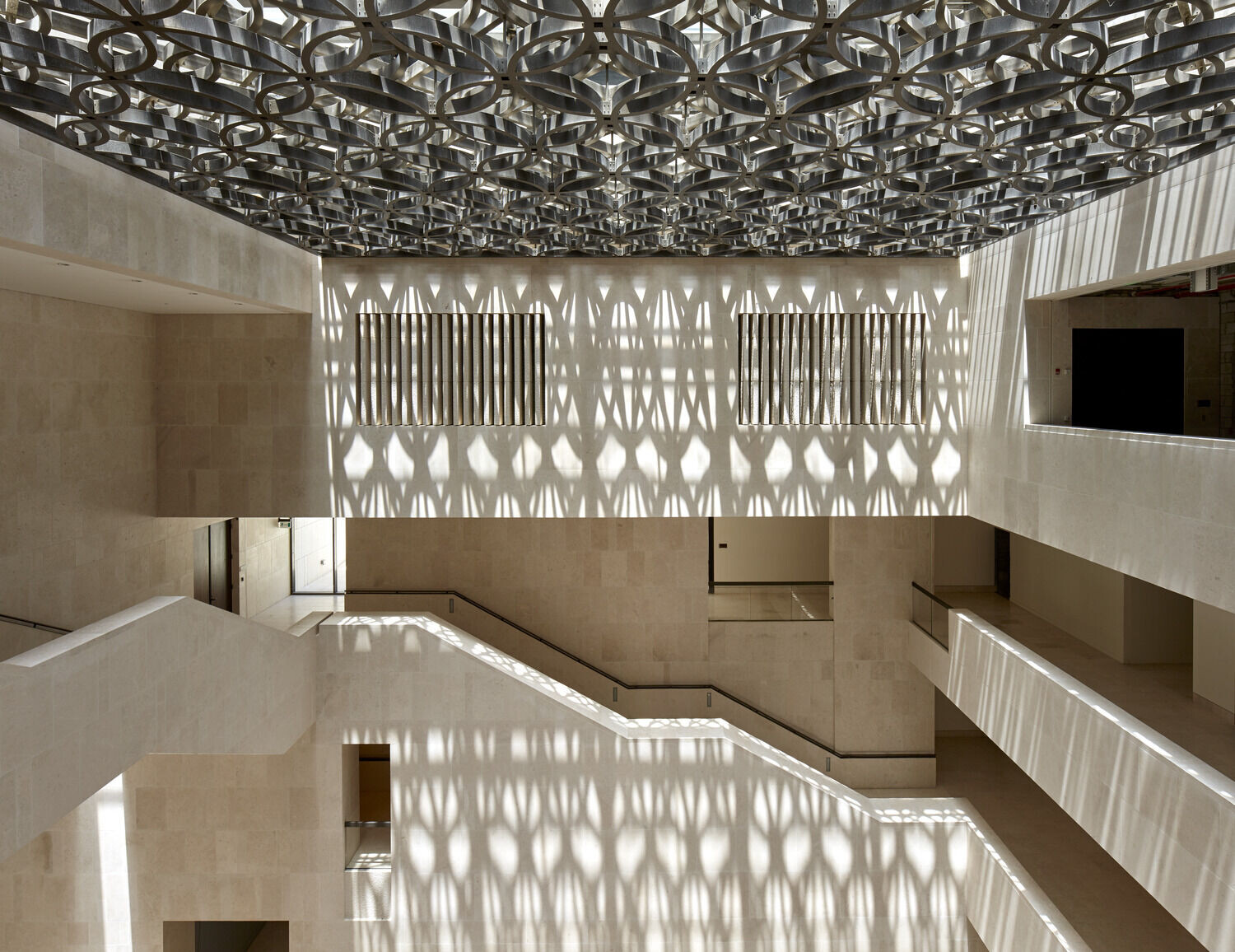 https://archello.com/story/104688/attachments/photos-videos/7 photo_credit Hufton+Crow