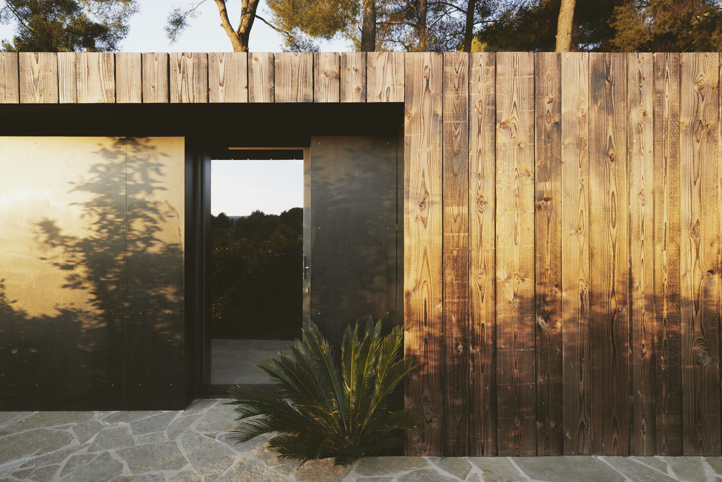 https://archello.com/story/104796/attachments/photos-videos/4 photo_credit Henry Woide