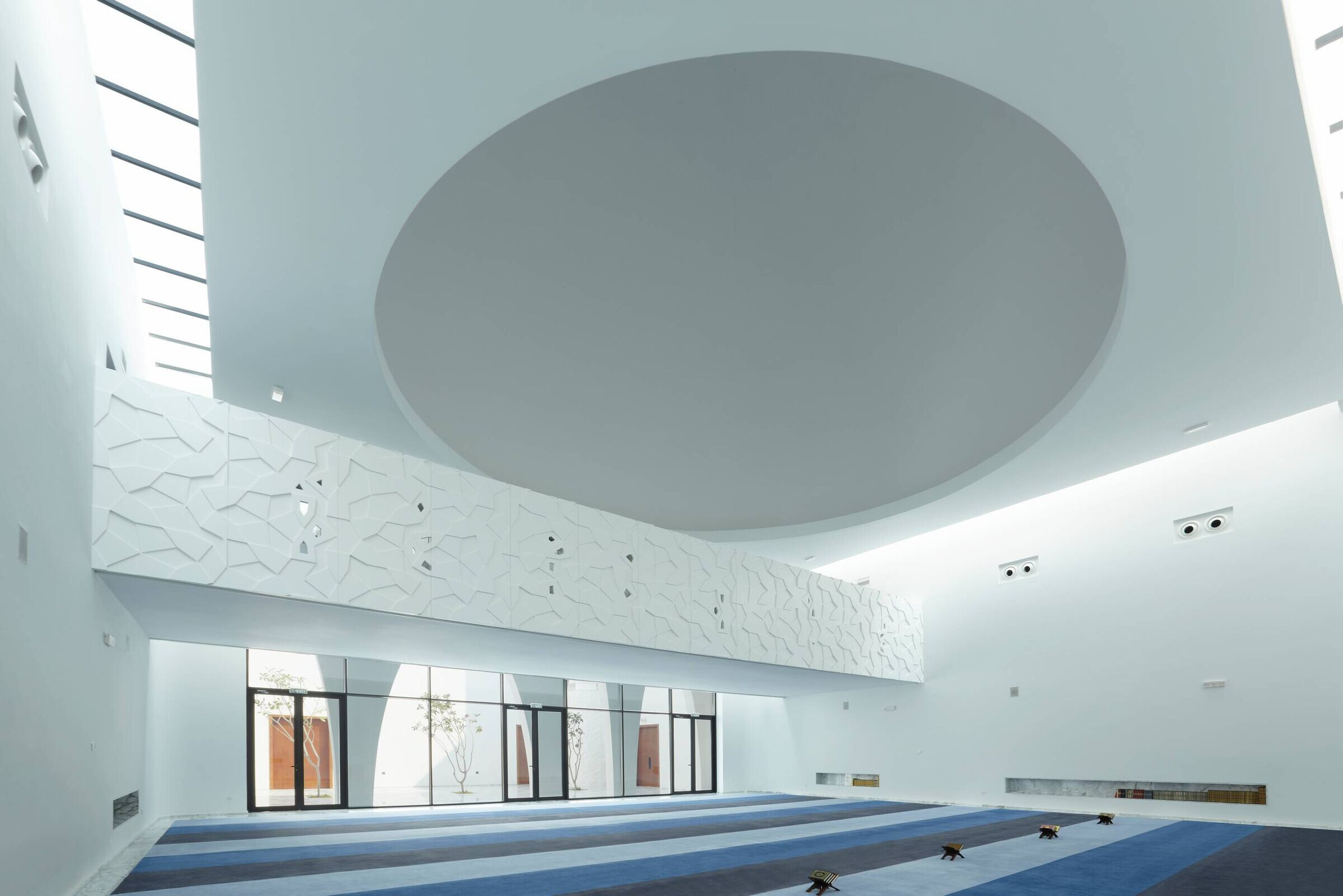 https://archello.com/story/105002/attachments/photos-videos/10 photo_credit Sadao Hotta