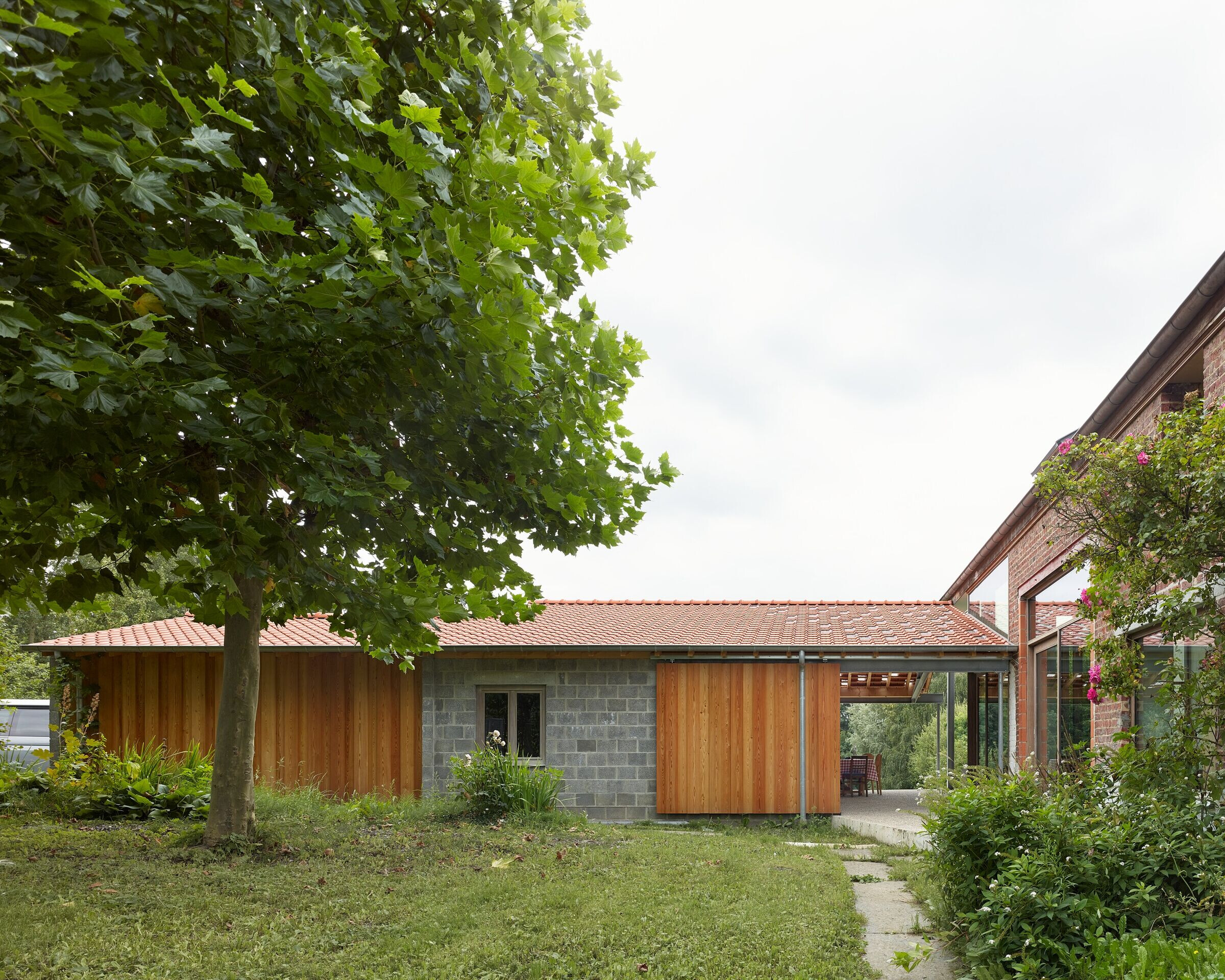 https://archello.com/story/105019/attachments/photos-videos/6 photo_credit © Dennis De Smet