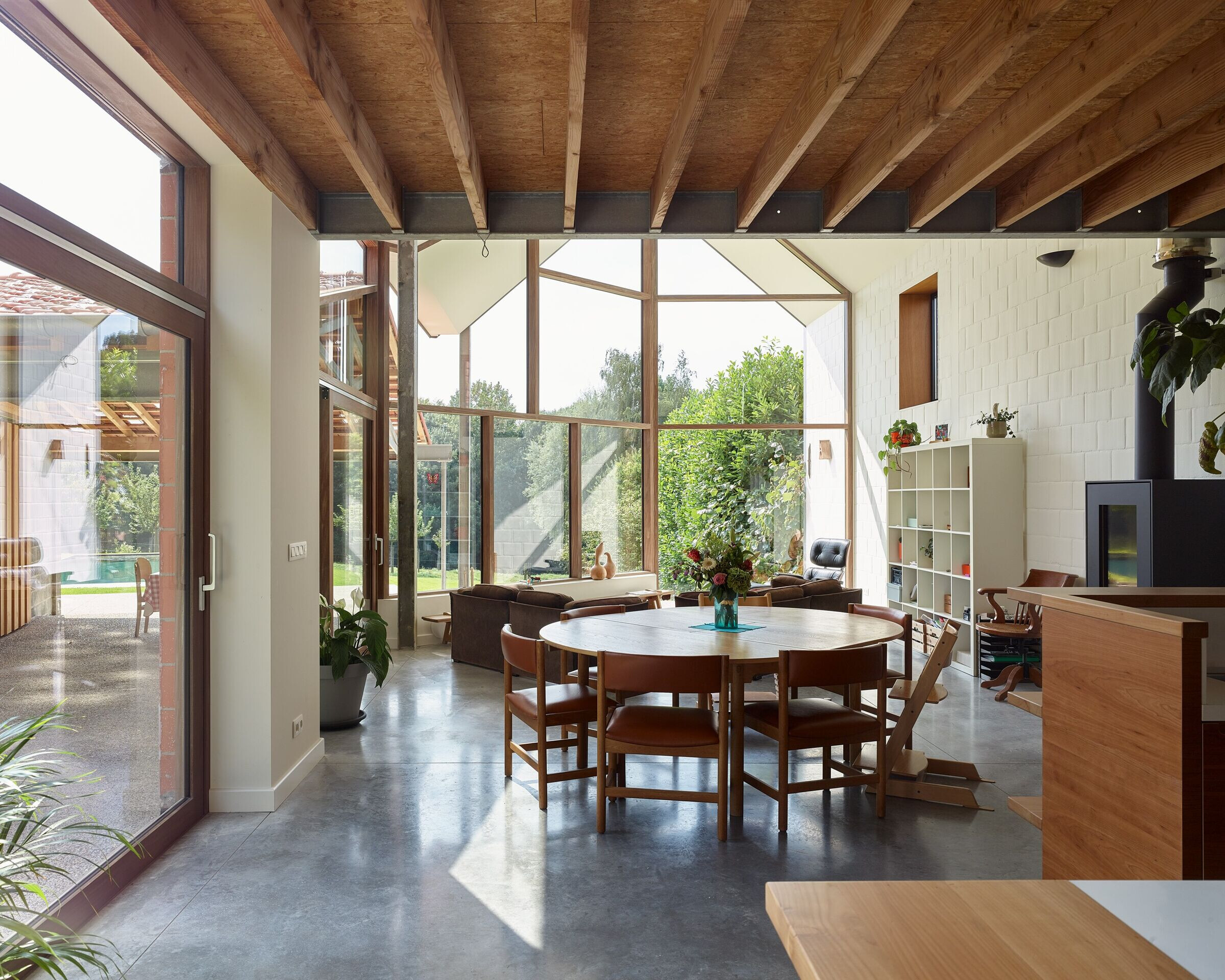https://archello.com/story/105019/attachments/photos-videos/26 photo_credit © Dennis De Smet