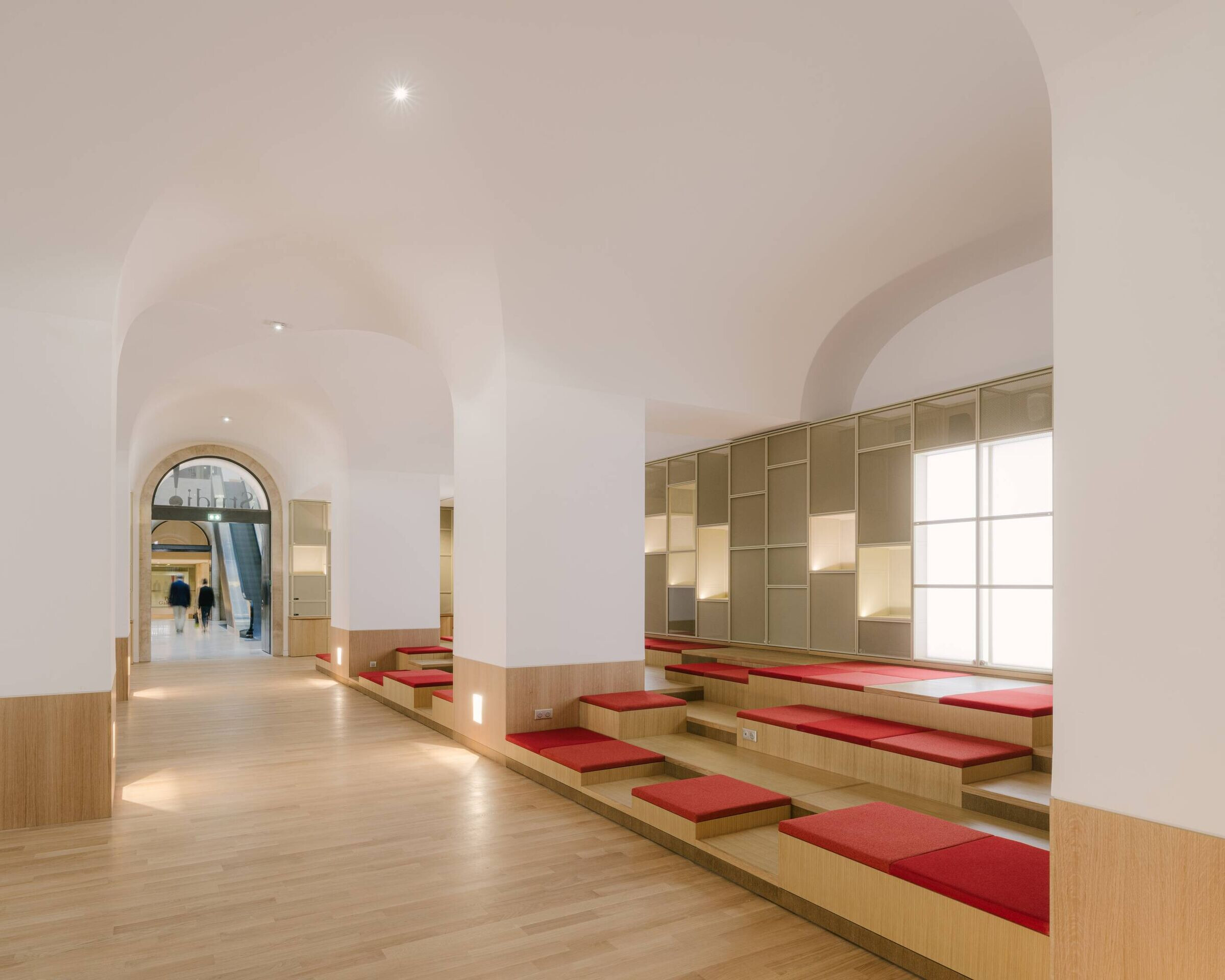https://archello.com/story/105030/attachments/photos-videos/4 photo_credit ©MVerret