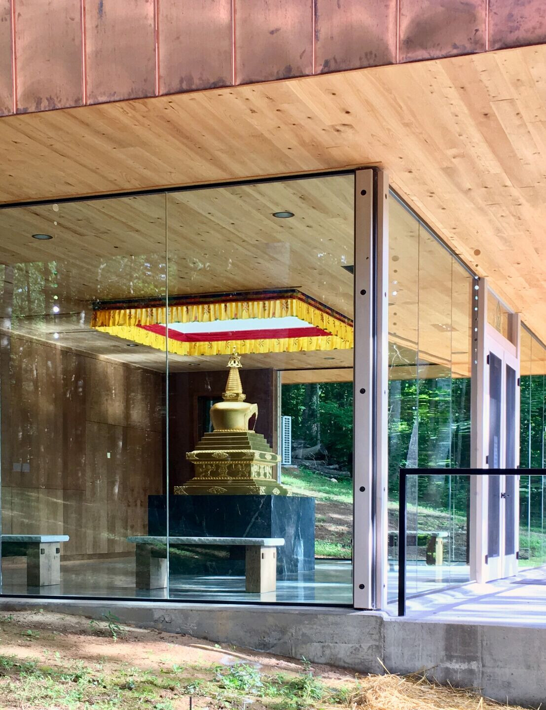 https://archello.com/story/105011/attachments/photos-videos/5 photo_credit Mark Ballogg and Poon Design Inc.