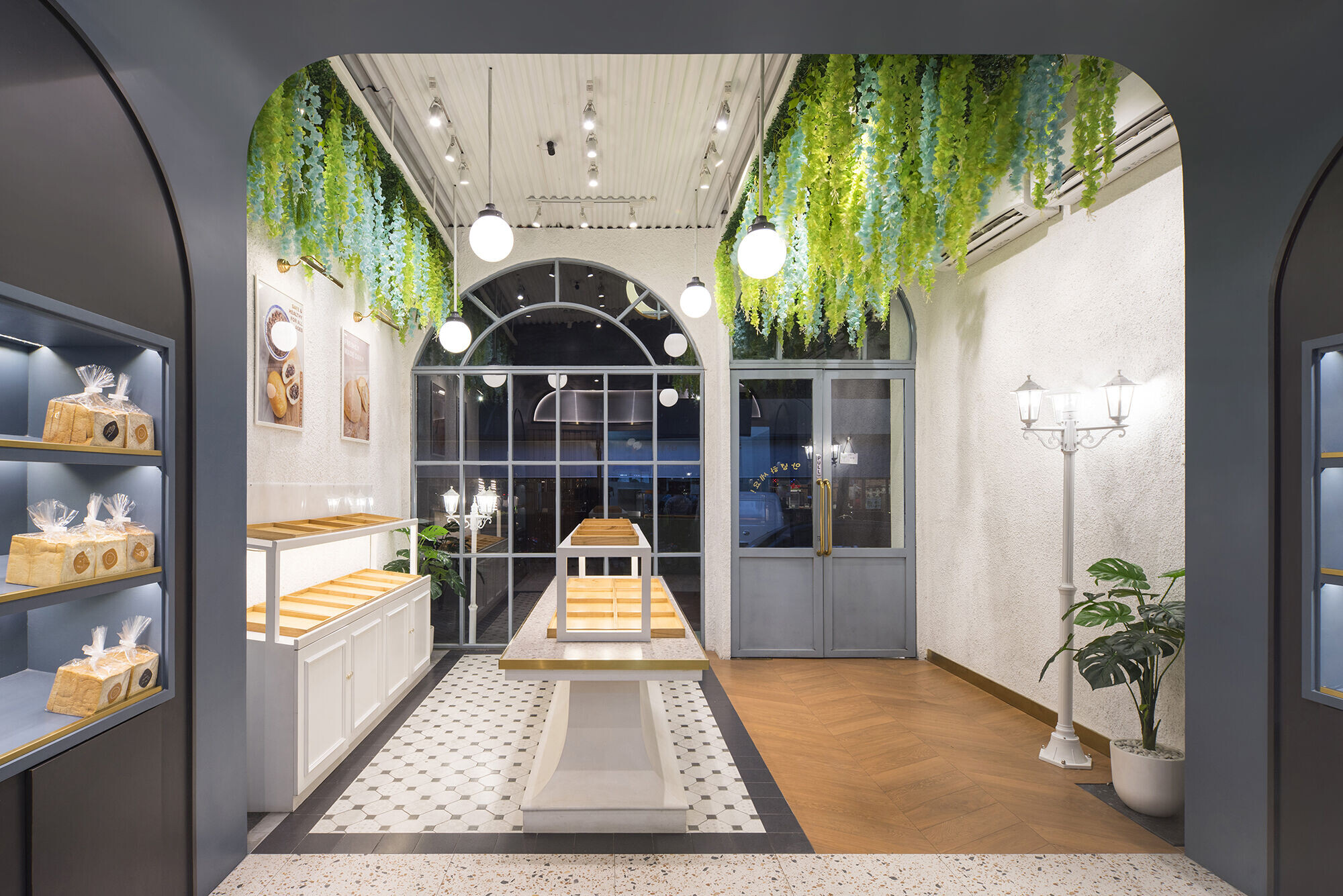 https://archello.com/story/105269/attachments/photos-videos/3 photo_credit EVONIL Architecture