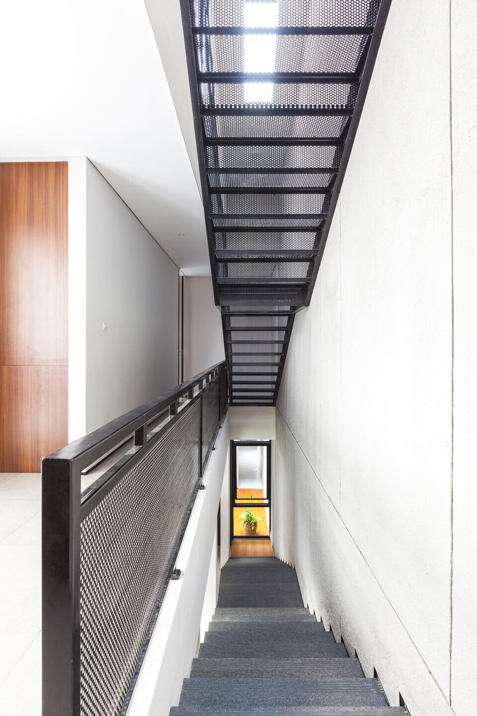 https://archello.com/story/105315/attachments/photos-videos/11 photo_credit Andreaswidi