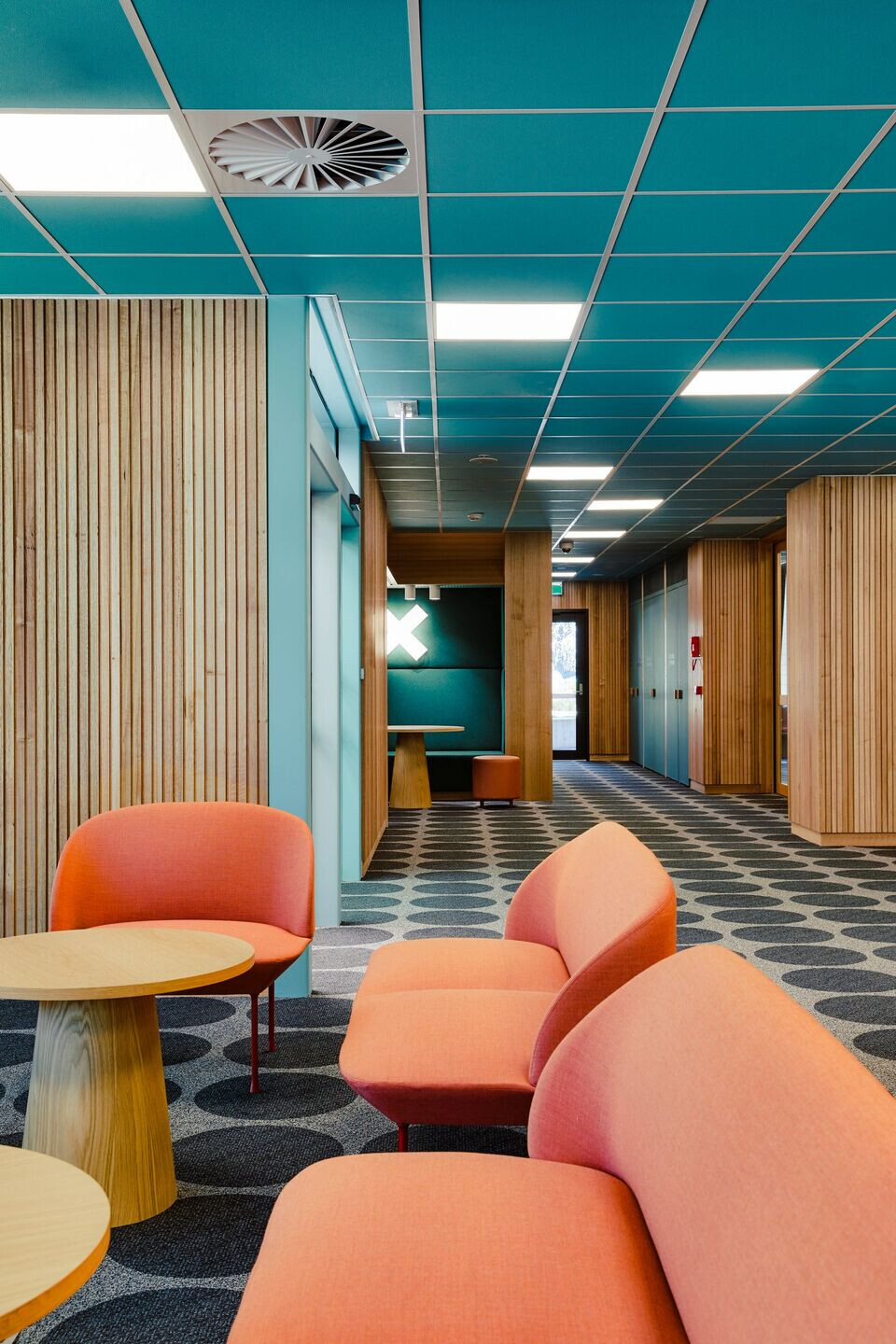 https://archello.com/story/105395/attachments/photos-videos/9 photo_credit Derek Swalwell