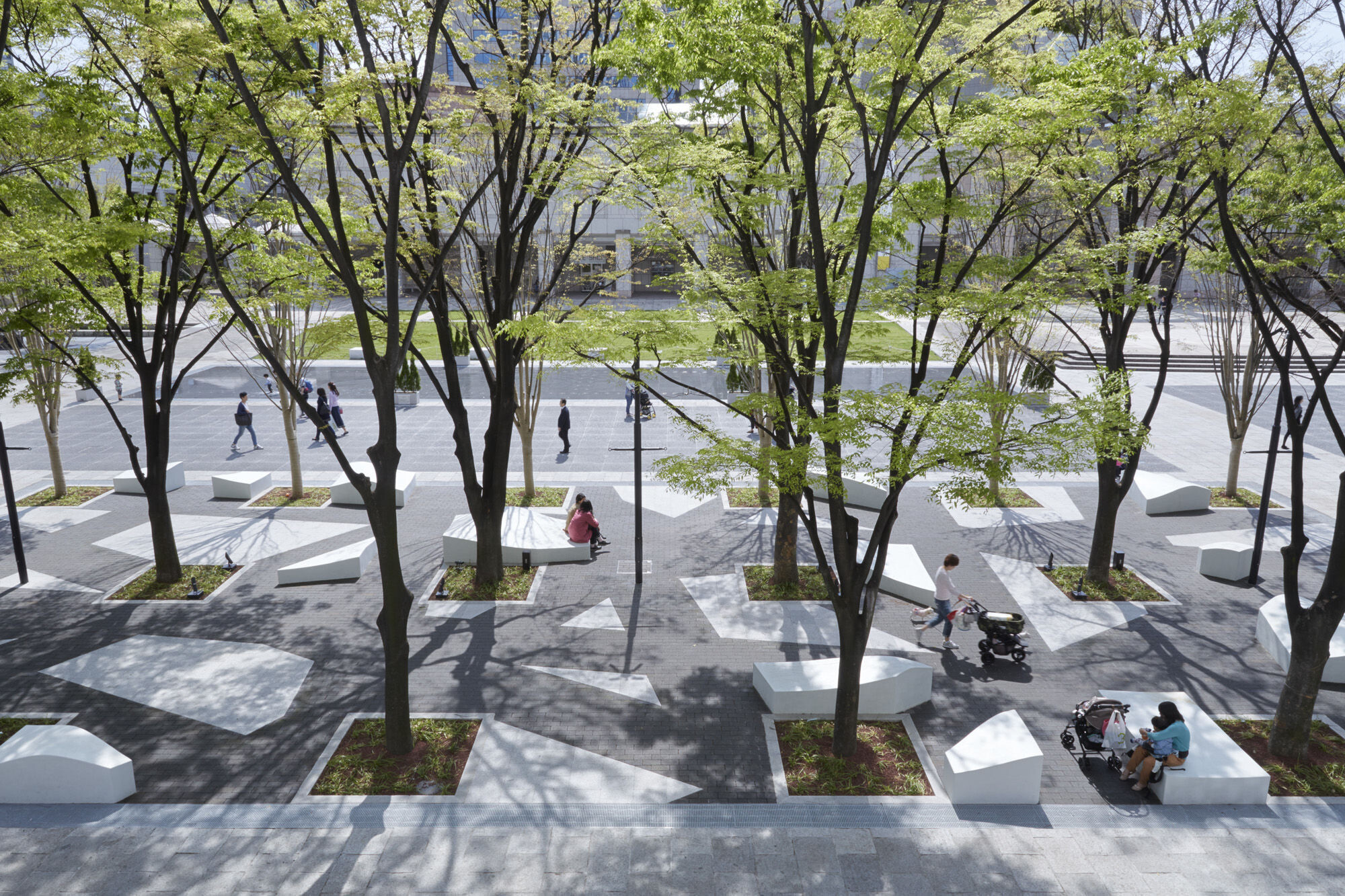 photo_credit Grand Mall Park by STGK Inc. - © Koji Okumura (Forward Stroke Inc.)