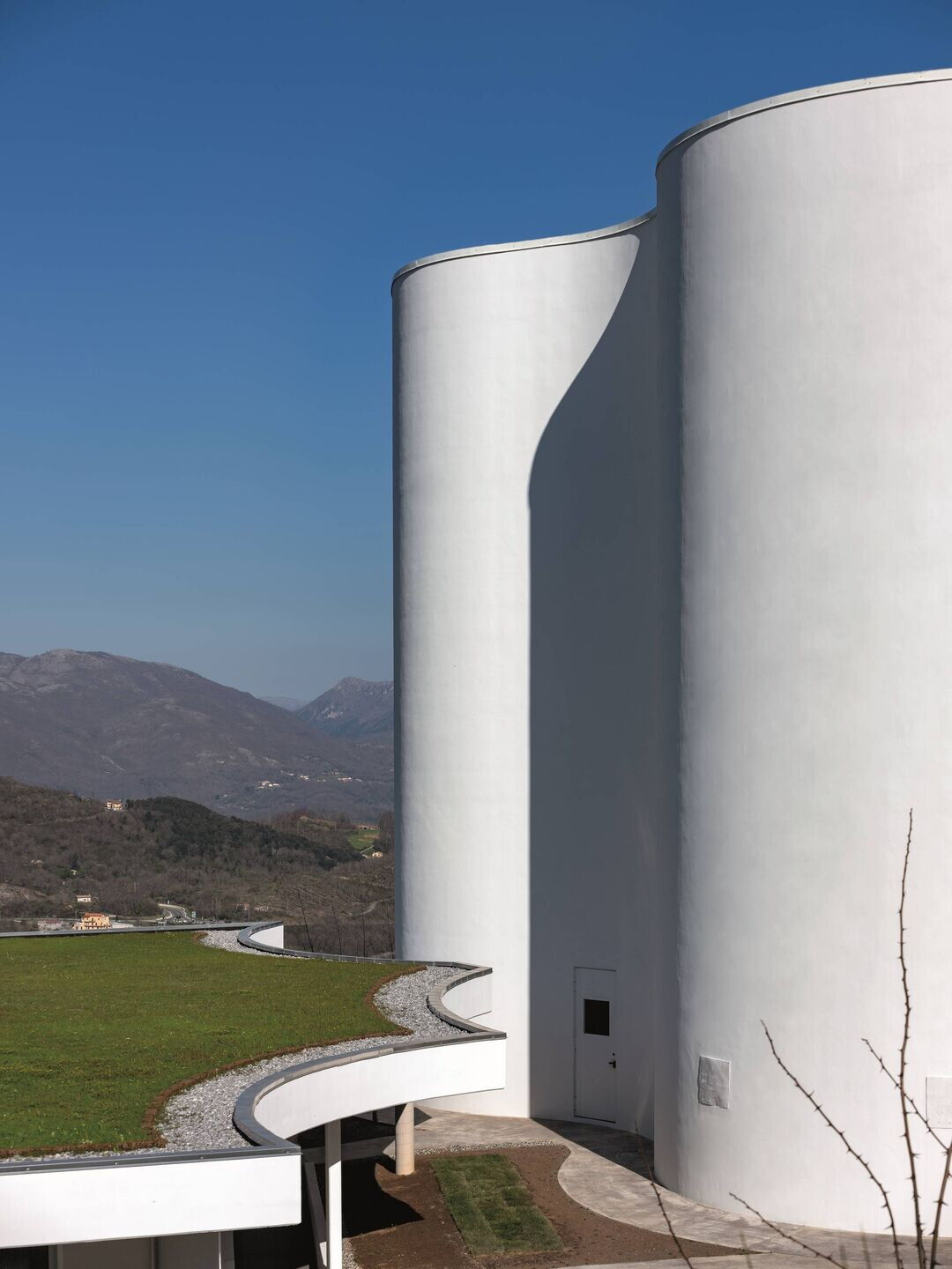 https://archello.com/story/105446/attachments/photos-videos/14 photo_credit ©Duccio Malagamba