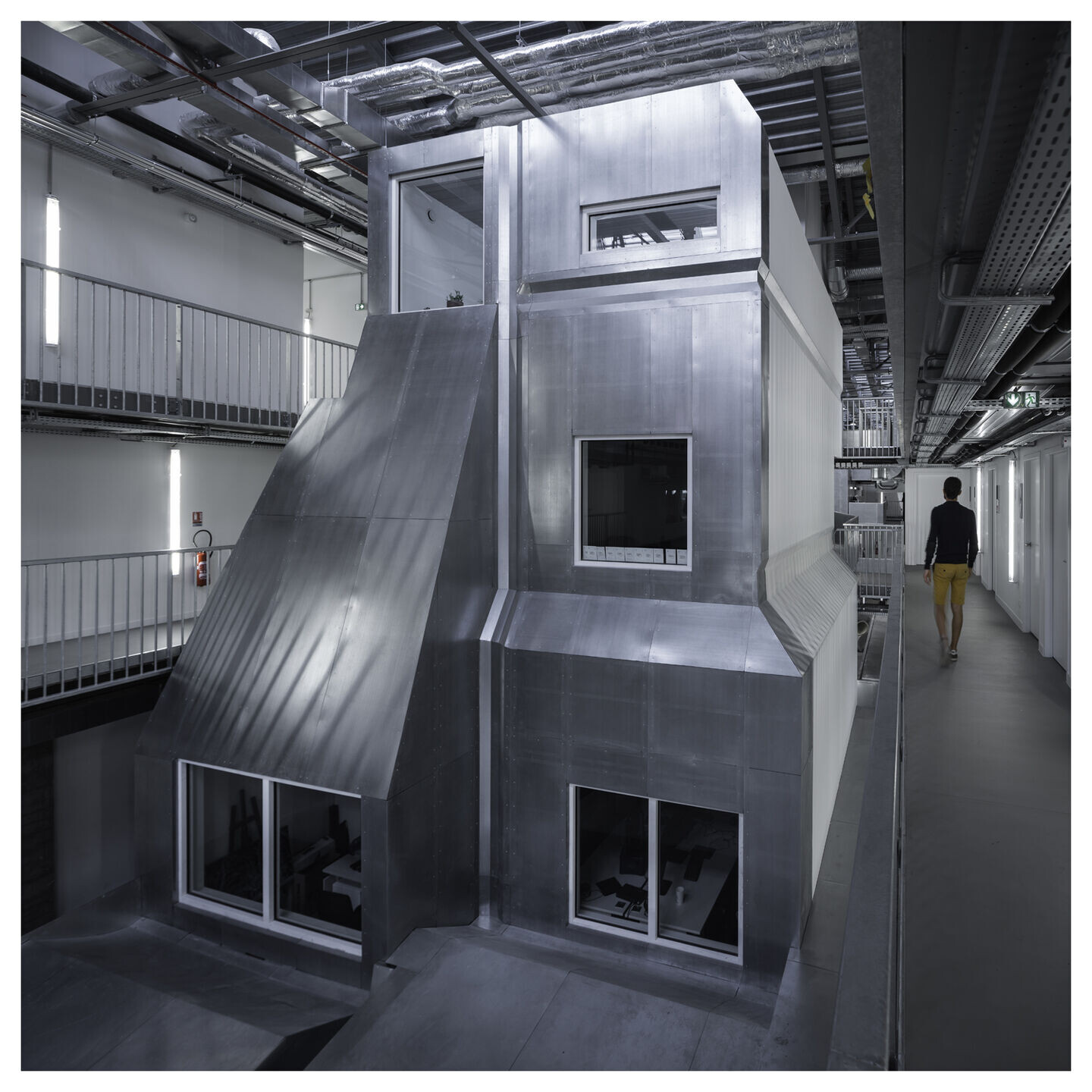 https://archello.com/story/105569/attachments/photos-videos/4 photo_credit Sylvain Bonniol