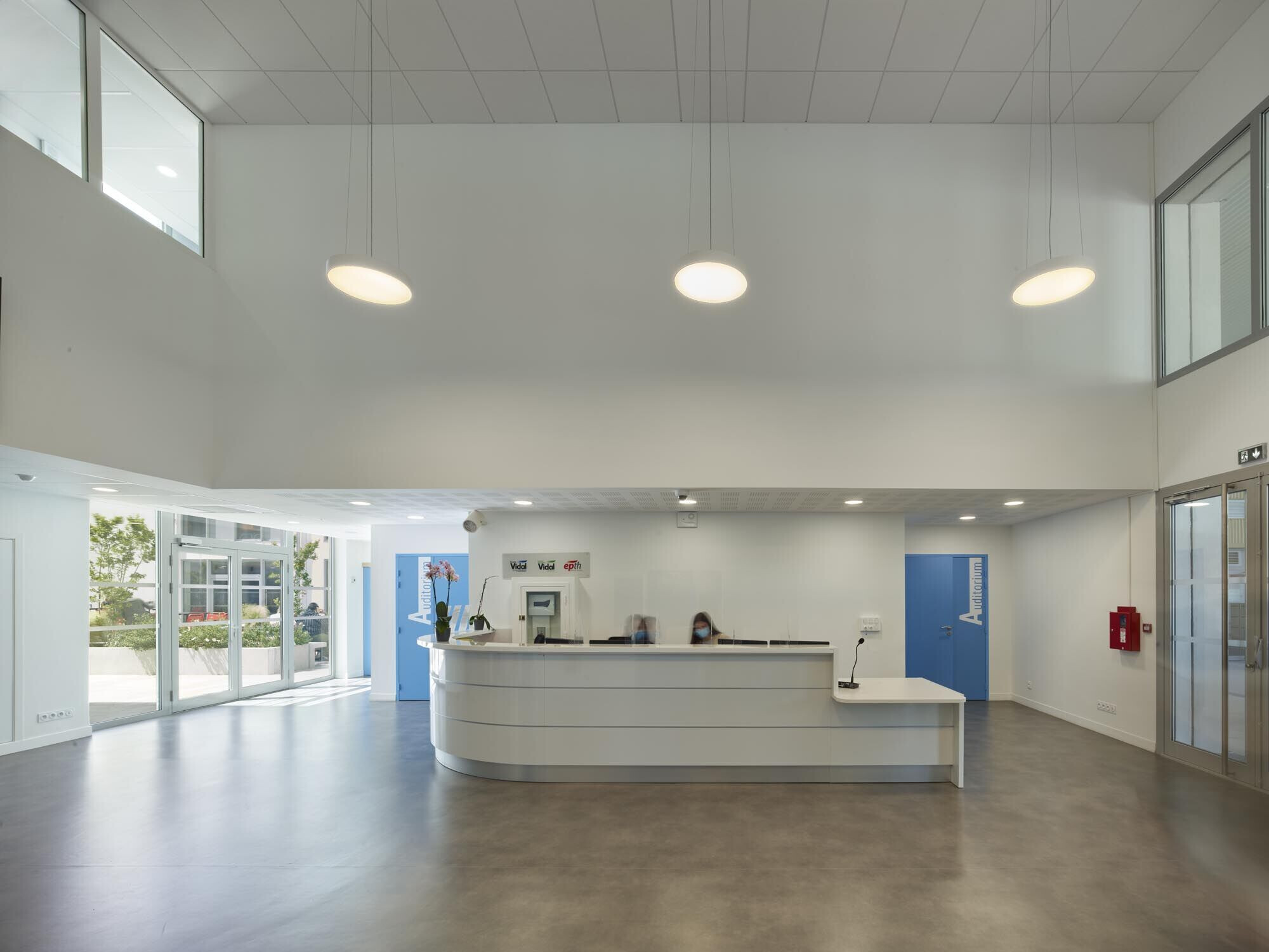 https://archello.com/story/105608/attachments/photos-videos/25 photo_credit Roland Halbe