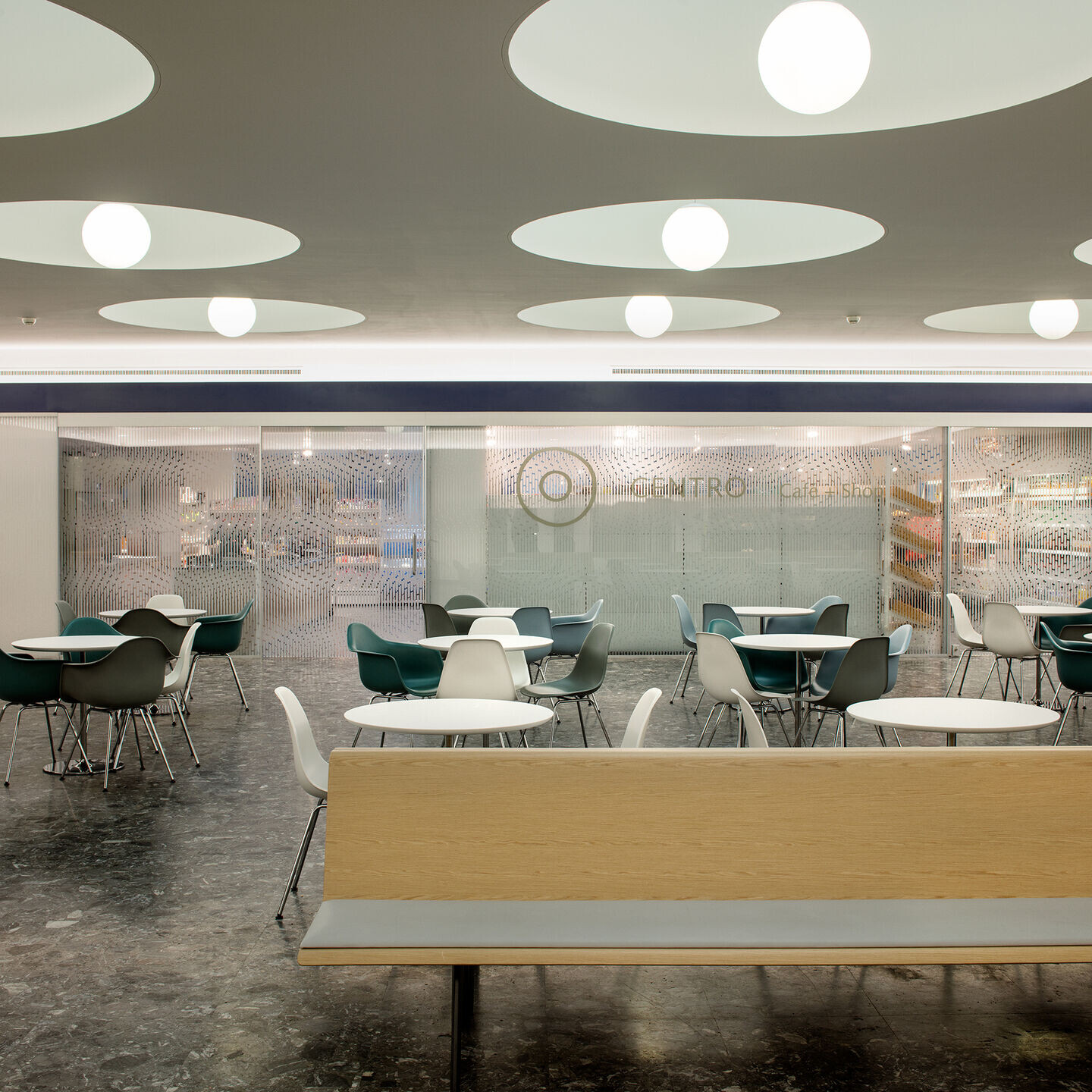 https://archello.com/story/105764/attachments/photos-videos/9 photo_credit © yves andré photographe