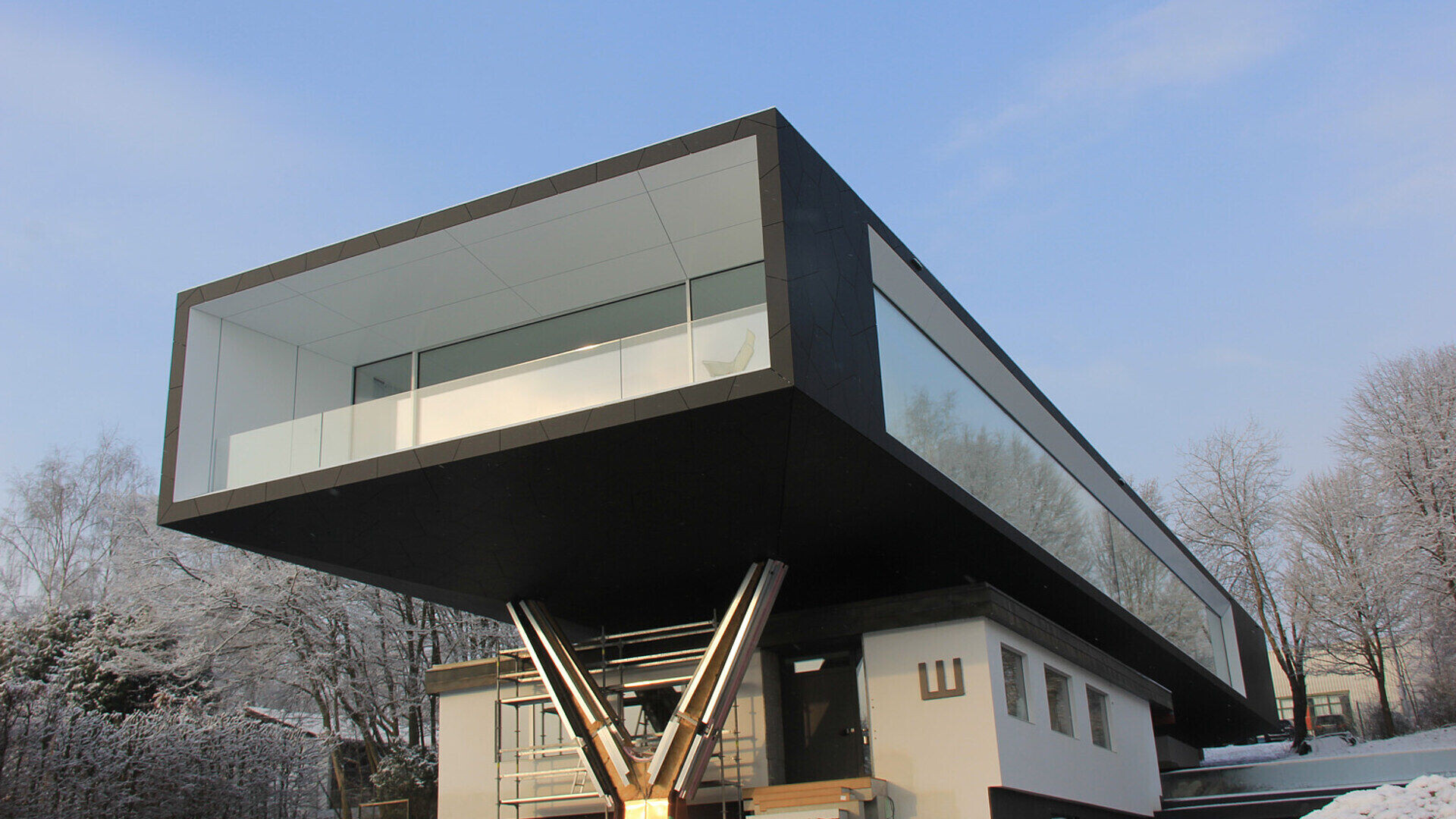 https://archello.com/story/105822/attachments/photos-videos/1 photo_credit Air-Lux Technology AG