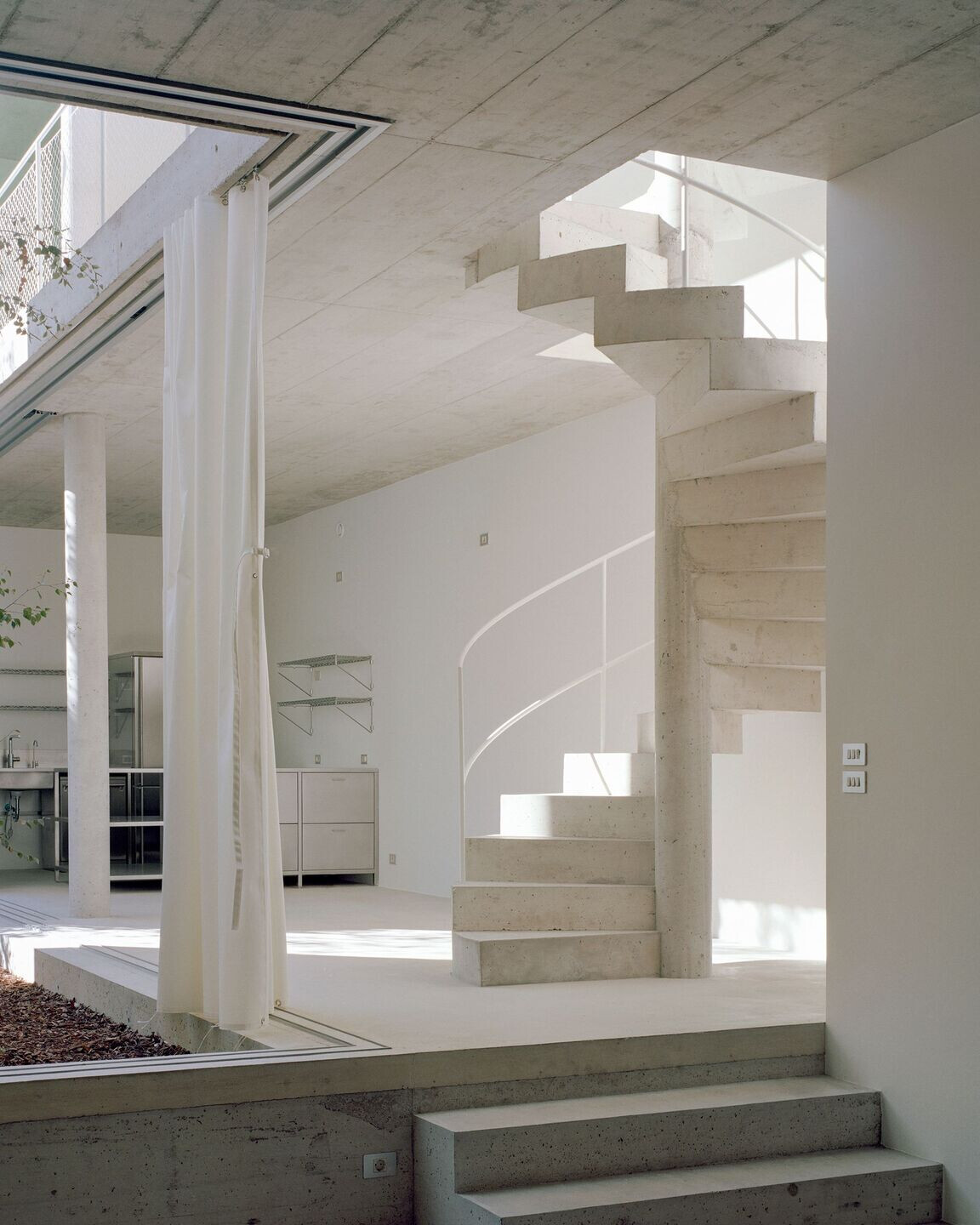 https://archello.com/story/105976/attachments/photos-videos/5 photo_credit Maxime Delvaux
