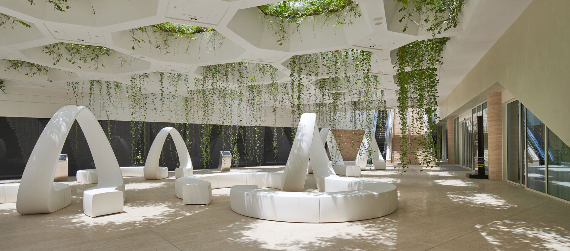 https://archello.com/story/106009/attachments/photos-videos/6 photo_credit Vondom