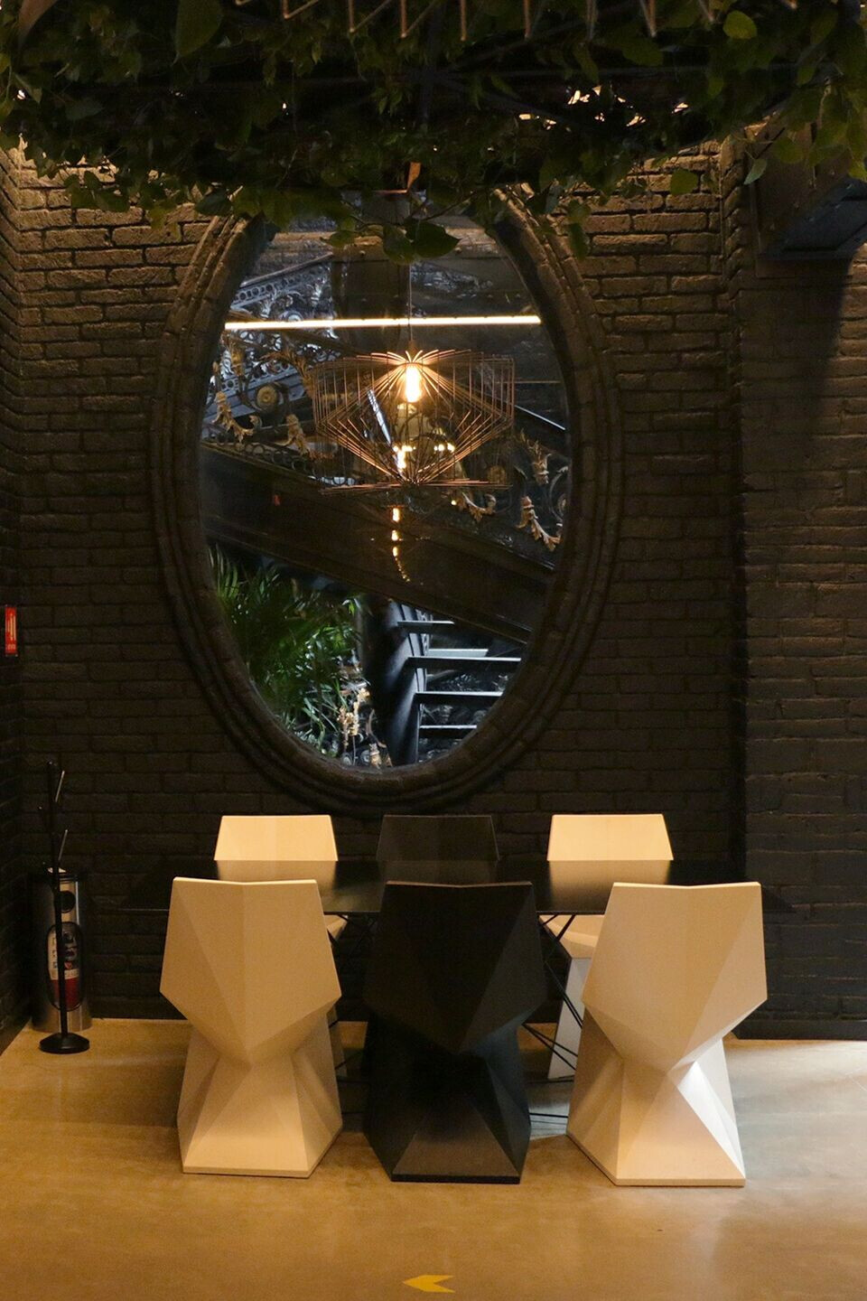 https://archello.com/story/106008/attachments/photos-videos/9 photo_credit Vondom