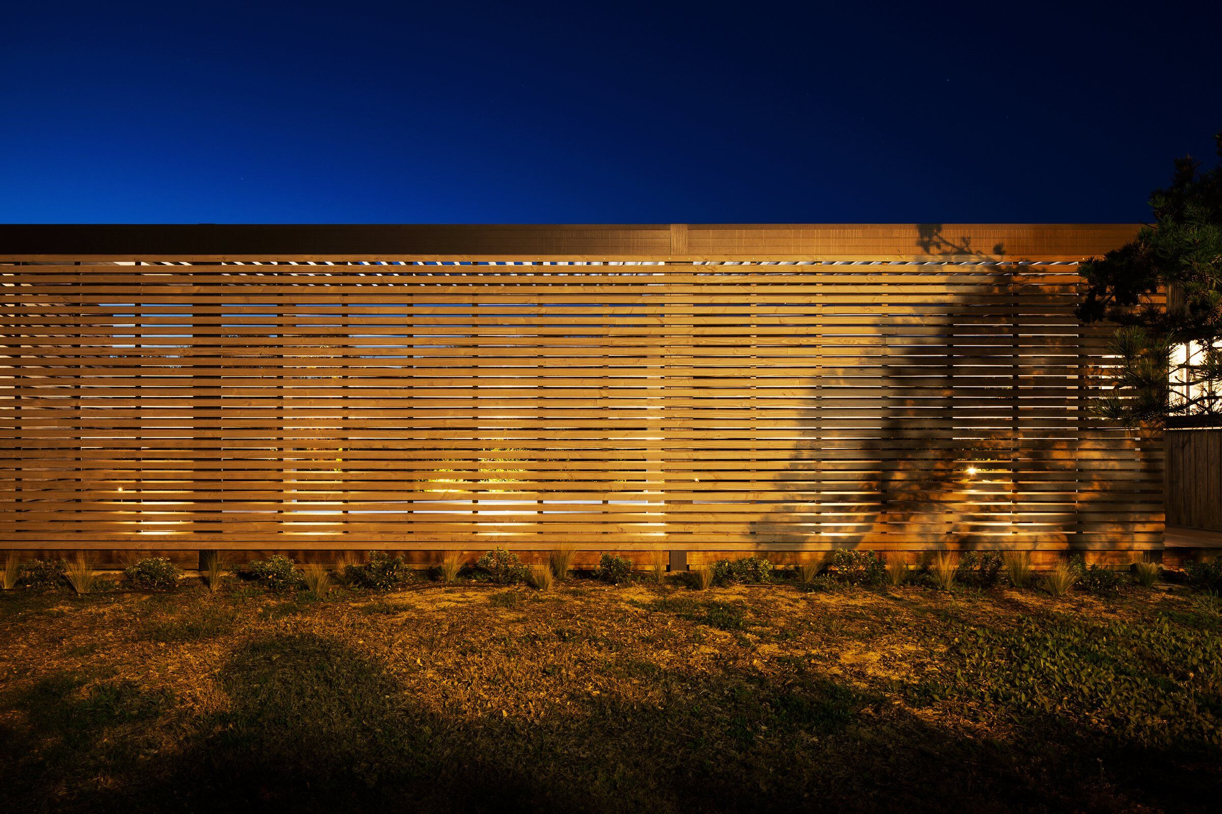 https://archello.com/story/106027/attachments/photos-videos/4 photo_credit Ivan Mathie