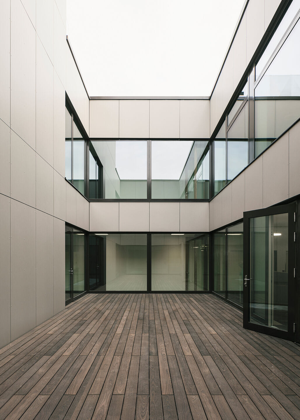 https://archello.com/story/106072/attachments/photos-videos/9 photo_credit Philipp Obkircher