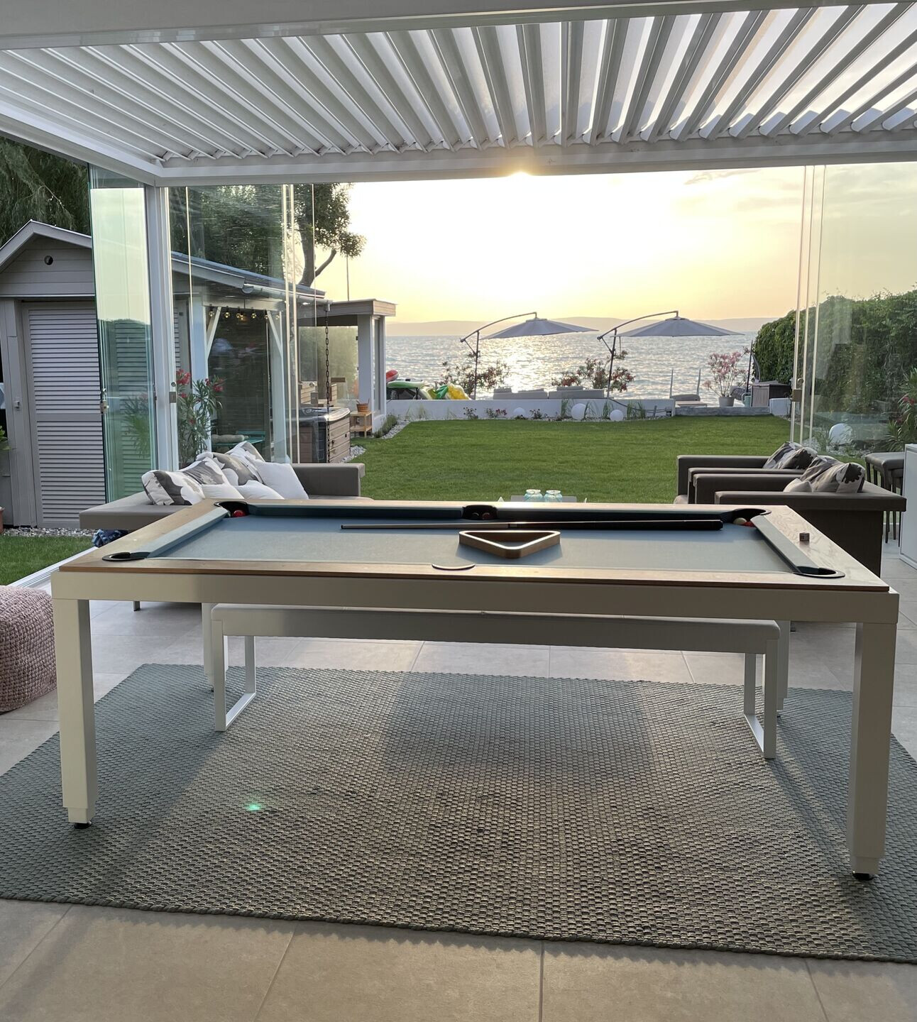 https://archello.com/story/106115/attachments/photos-videos/2