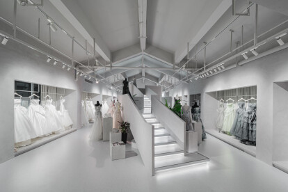 Lafine de Paris Wedding Showroom provides a unique platform for works of art