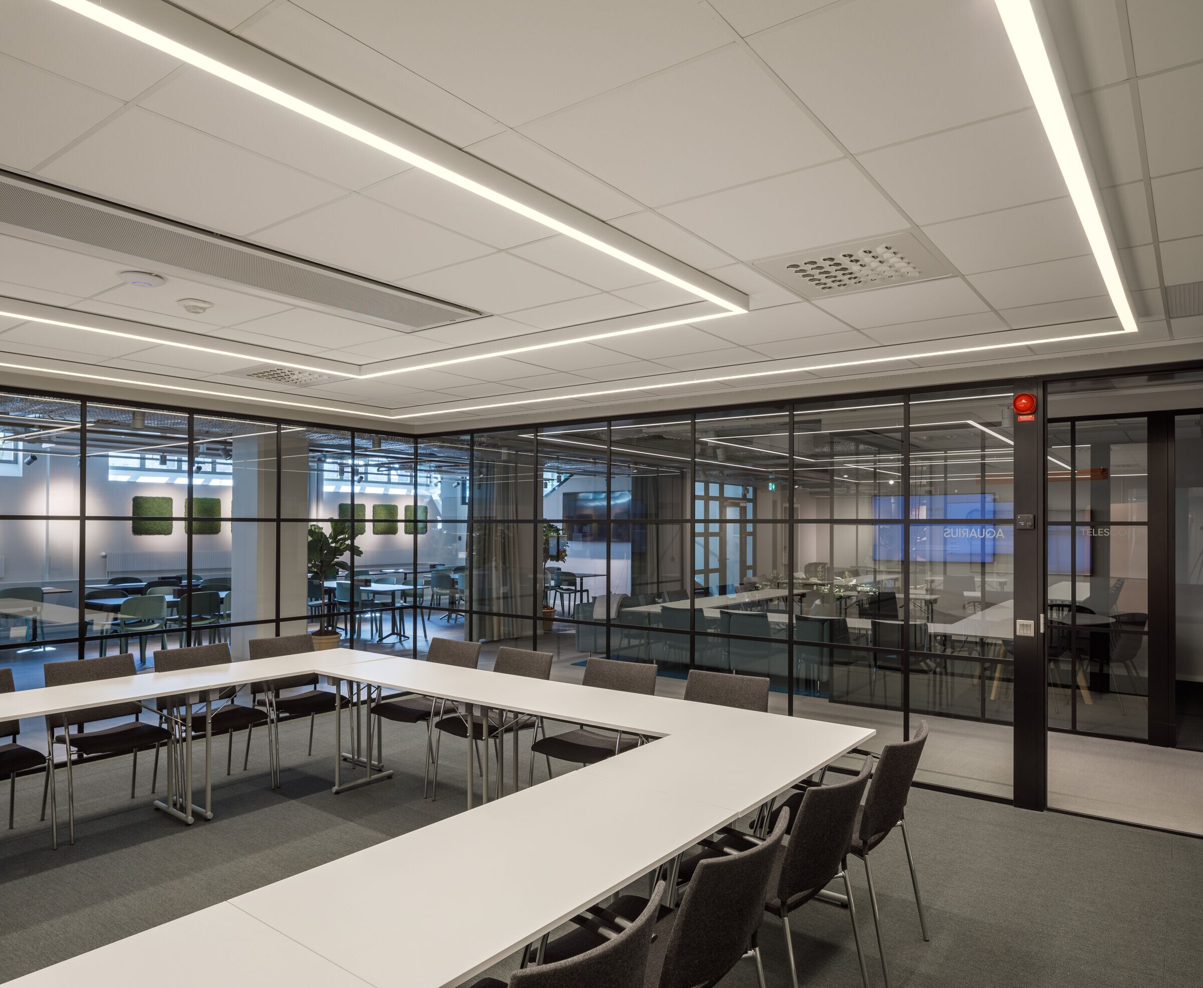https://archello.com/story/106176/attachments/photos-videos/2