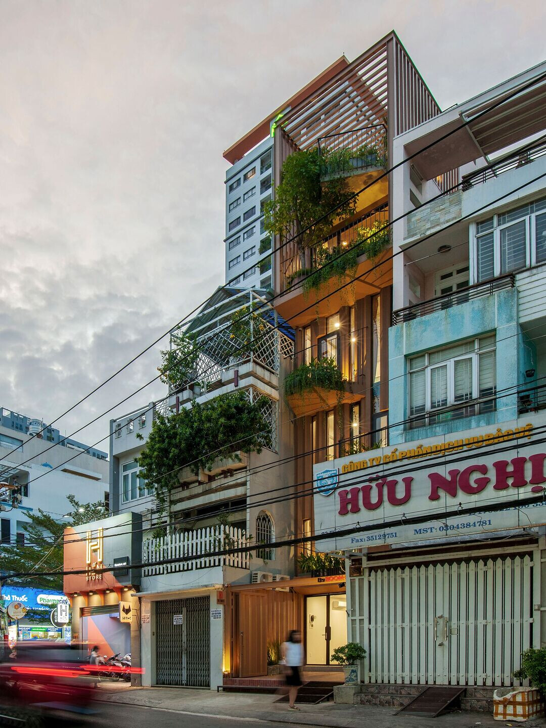 https://archello.com/story/106258/attachments/photos-videos/9 photo_credit Sonmeo Nguyen