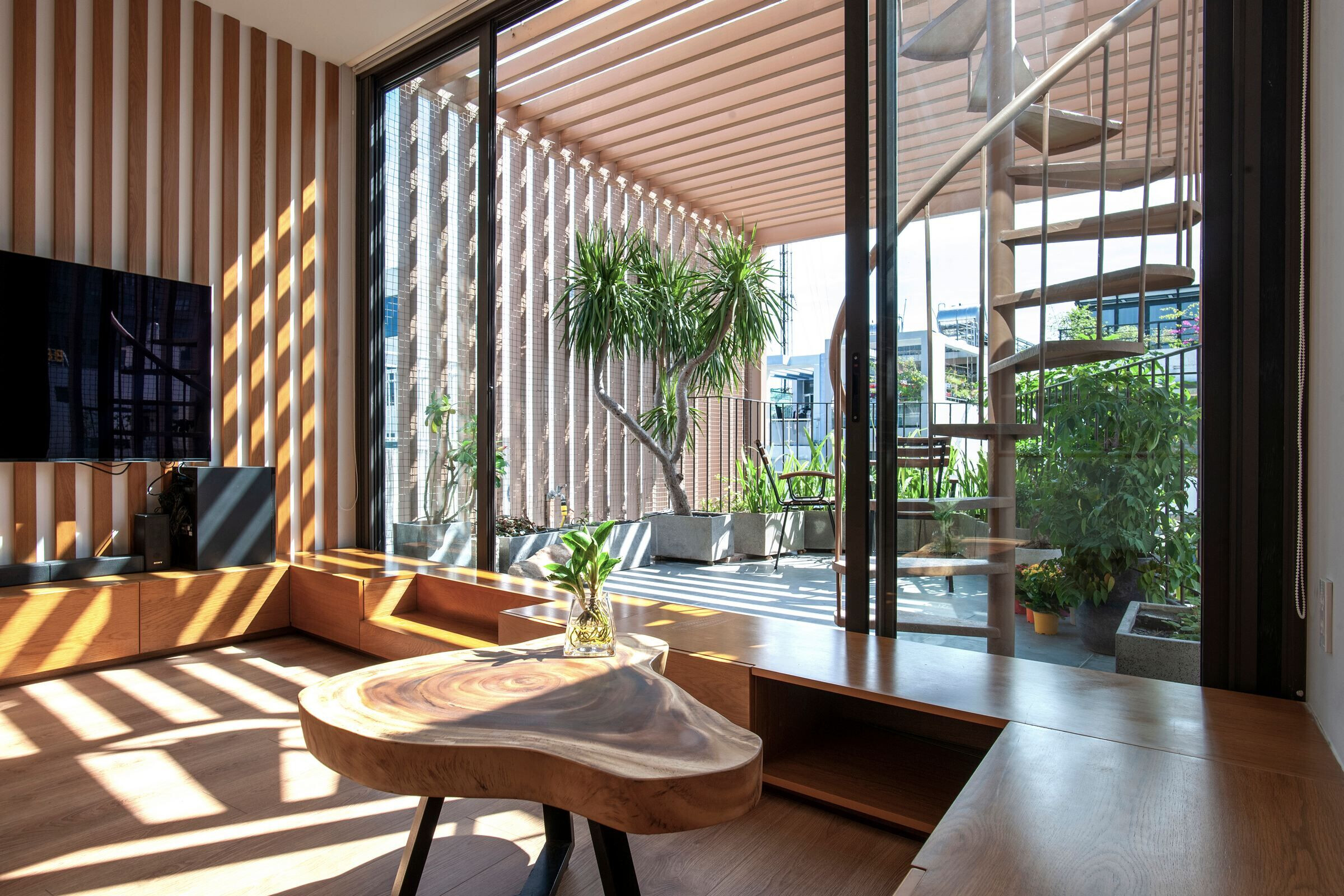 https://archello.com/story/106258/attachments/photos-videos/25 photo_credit Sonmeo Nguyen