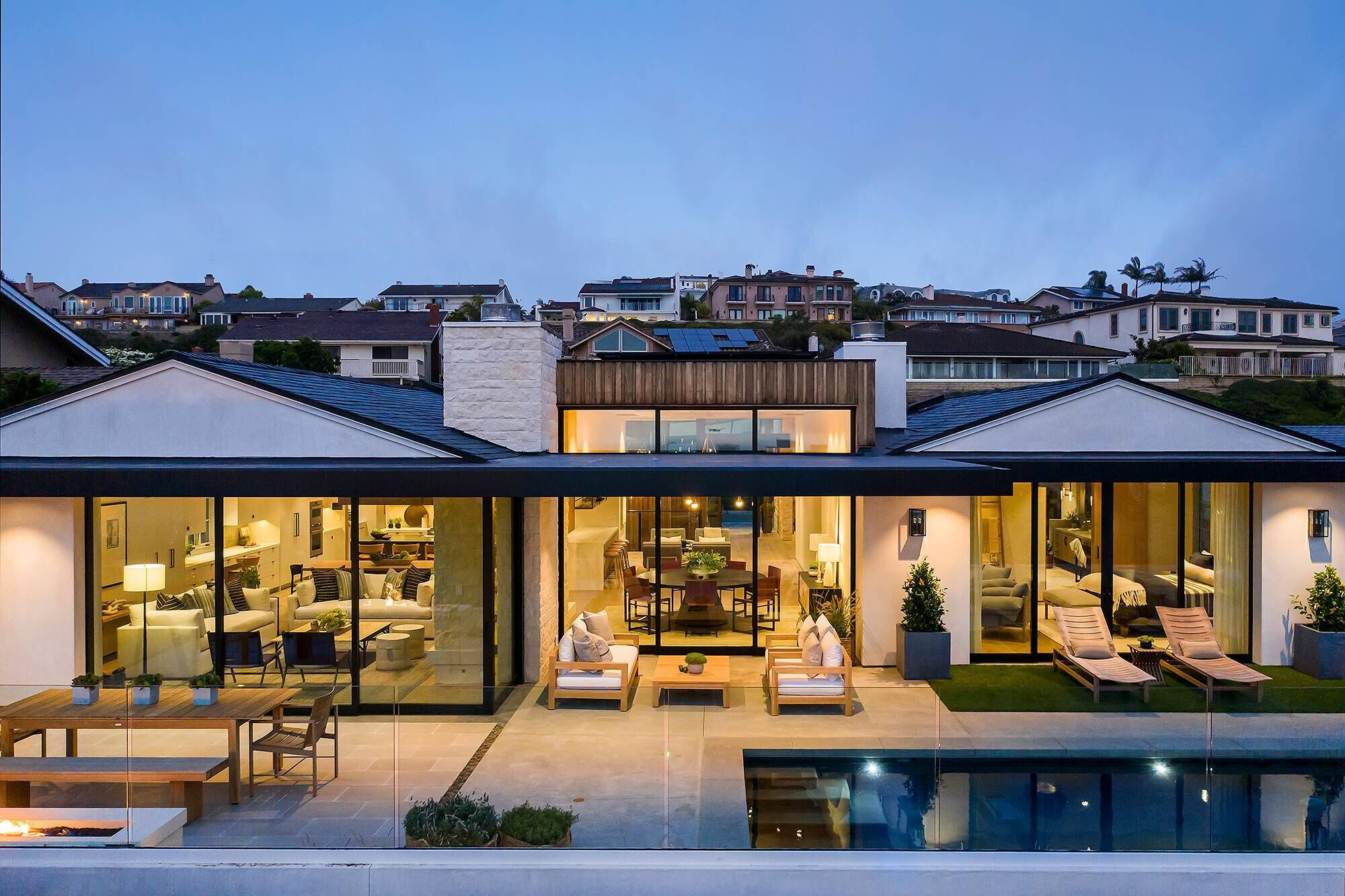 https://archello.com/story/106419/attachments/photos-videos/21 photo_credit Manolo Langis