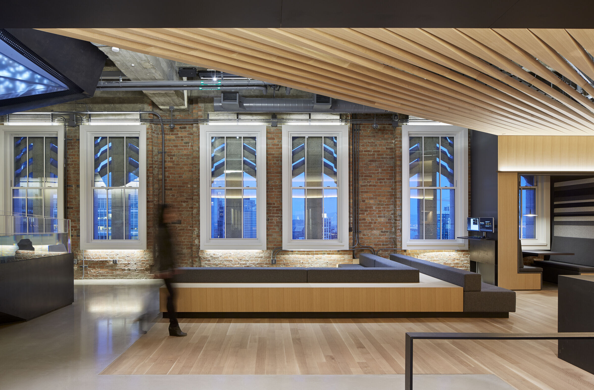 https://archello.com/story/106406/attachments/photos-videos/4 photo_credit Bruce Damonte