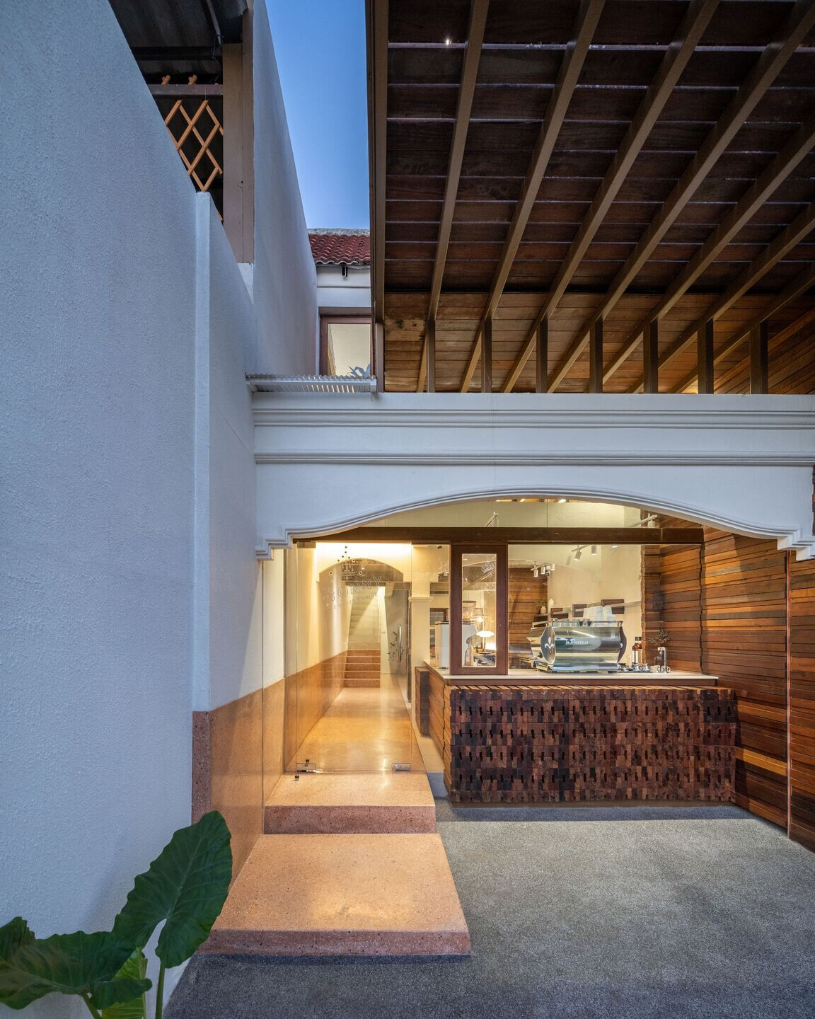 https://archello.com/story/106506/attachments/photos-videos/8 photo_credit Rungkit Charoenwat