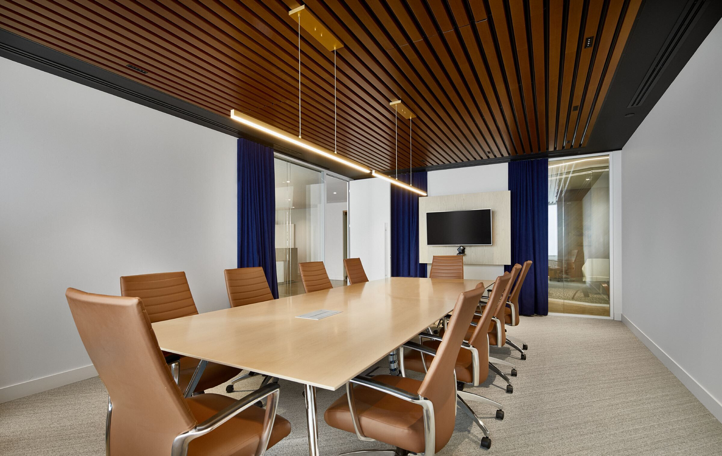 https://archello.com/story/106705/attachments/photos-videos/11 photo_credit Phil Bernard