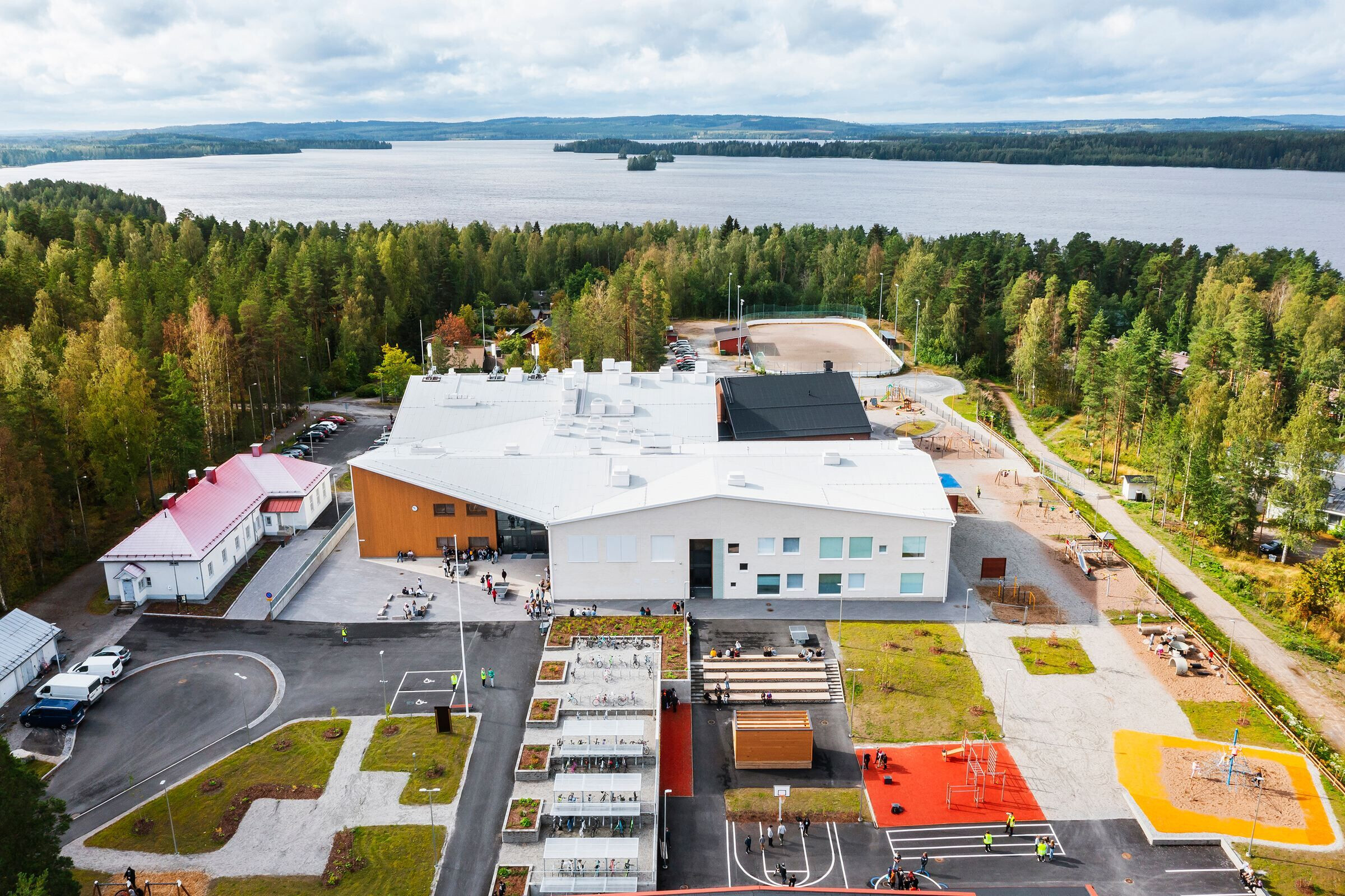 https://archello.com/story/106712/attachments/photos-videos/15 photo_credit Martin Sommerschield / Kuvio Photo